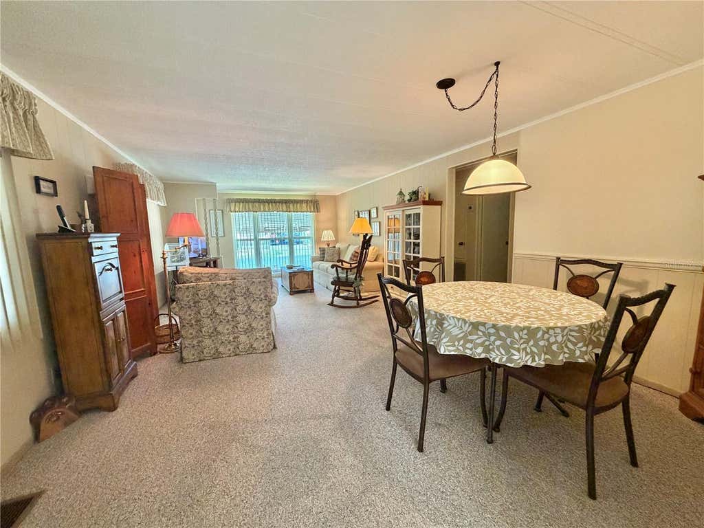 Photo of 146 Hibiscus Way, Leesburg, FL 34748 (MLS # G5114182)