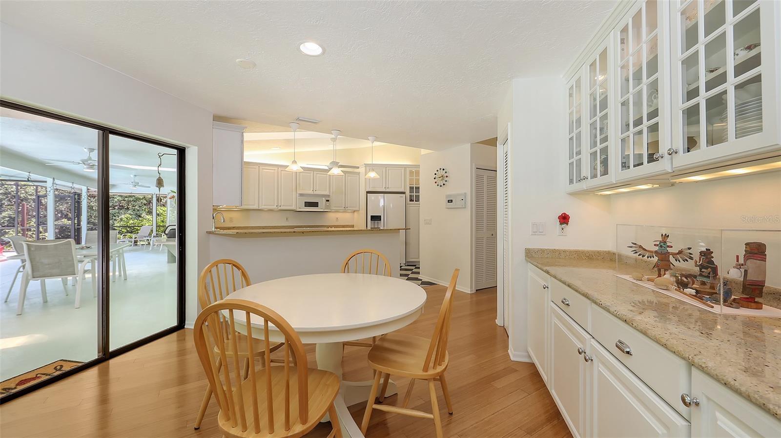 BENT TREE VILLAGE - Residential