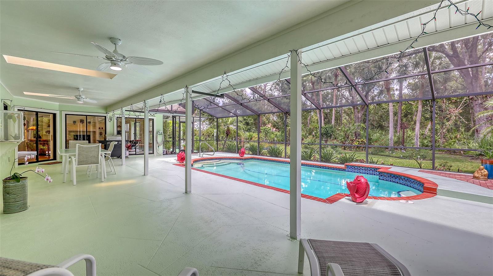 BENT TREE VILLAGE - Residential