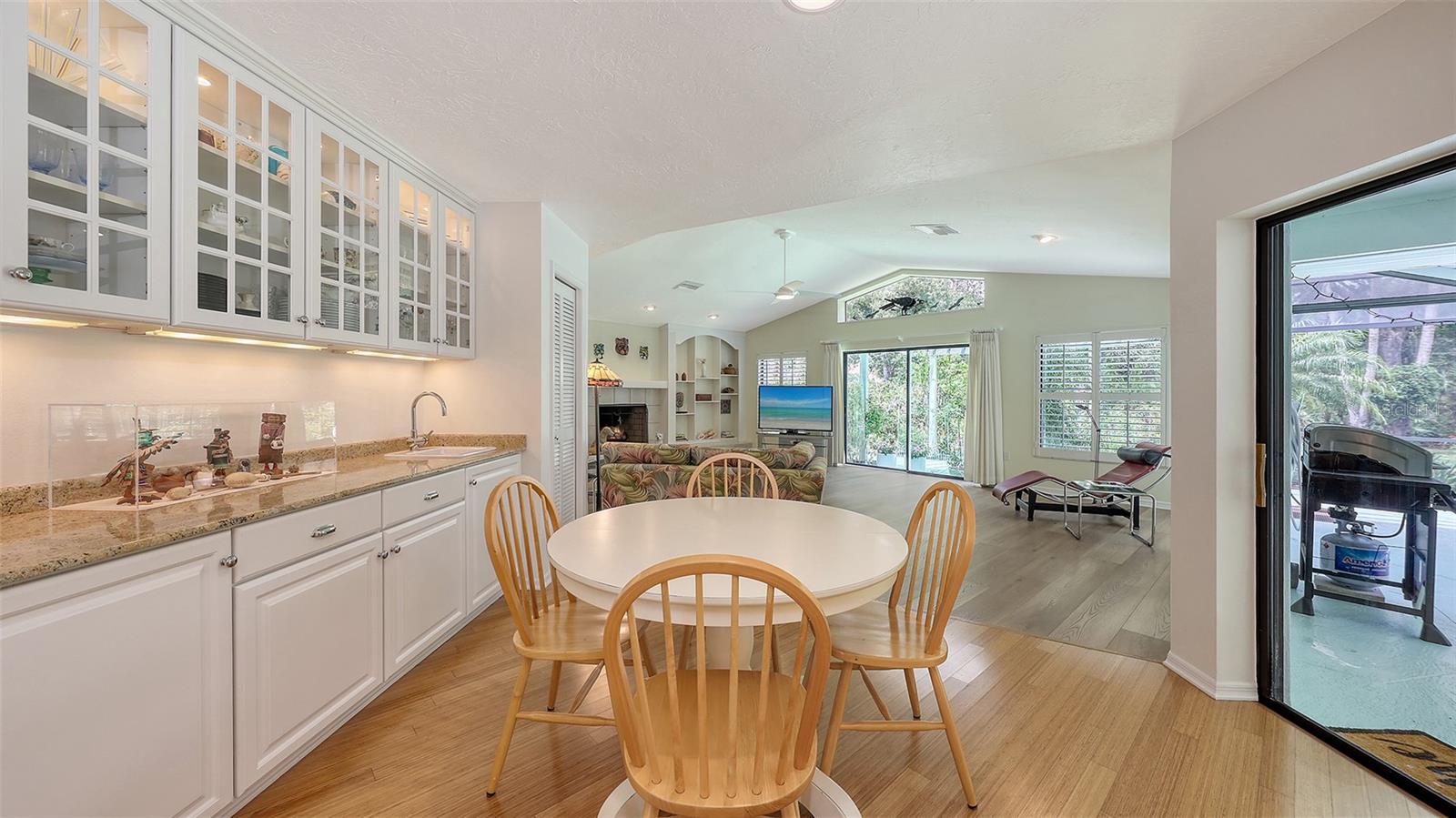 BENT TREE VILLAGE - Residential