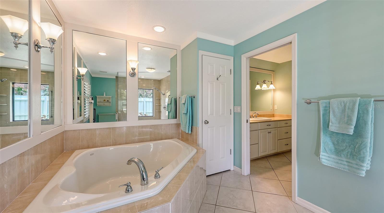 BENT TREE VILLAGE - Residential