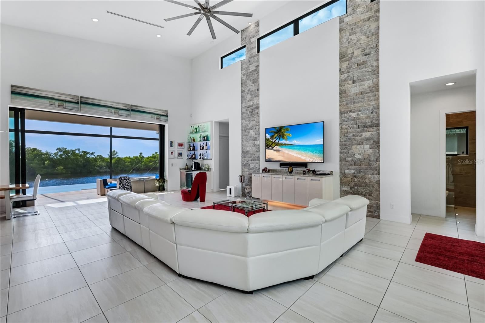 4408 SW 28TH PLACE