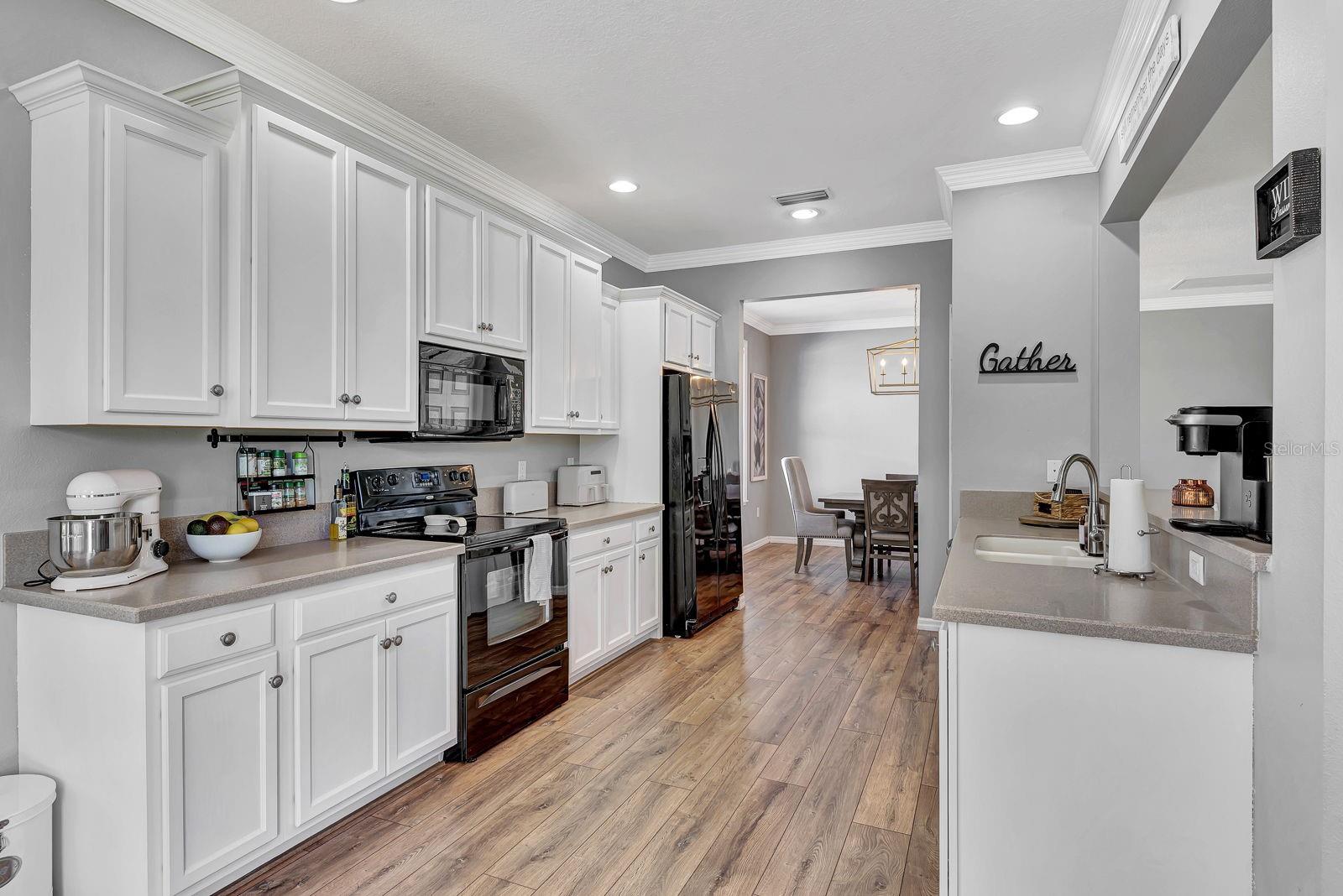 CROSSING CREEK VILLAGE PH I - Residential