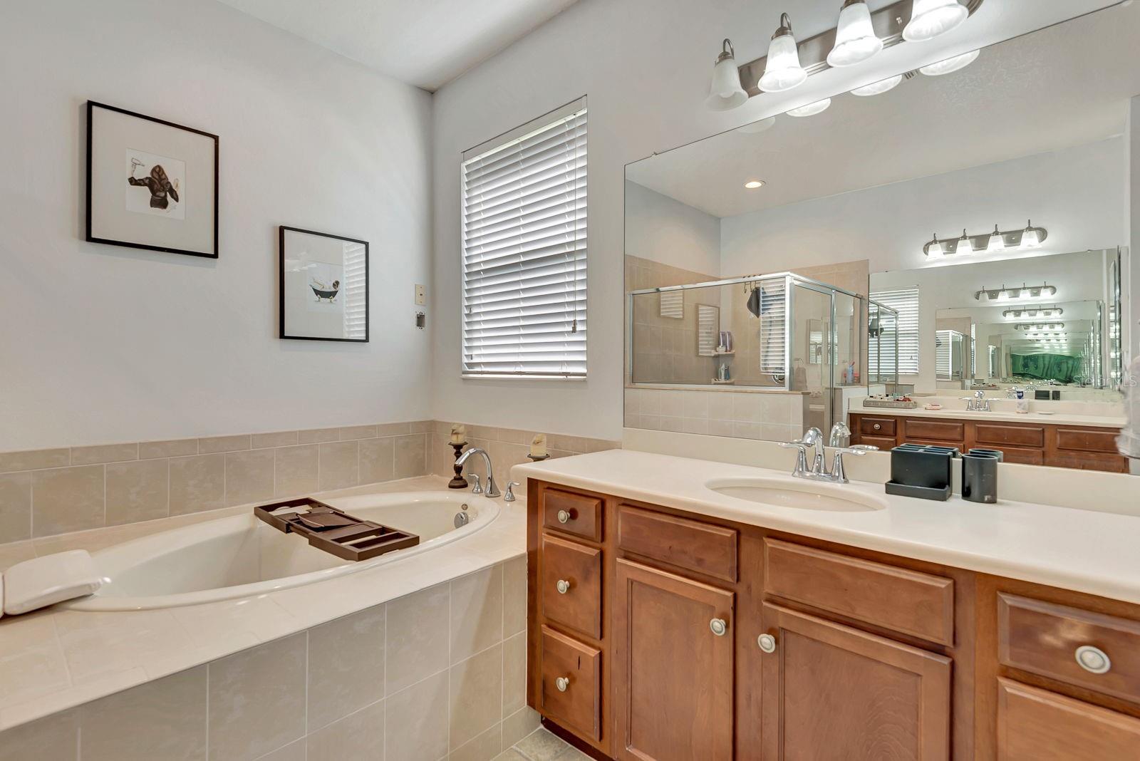 CROSSING CREEK VILLAGE PH I - Residential