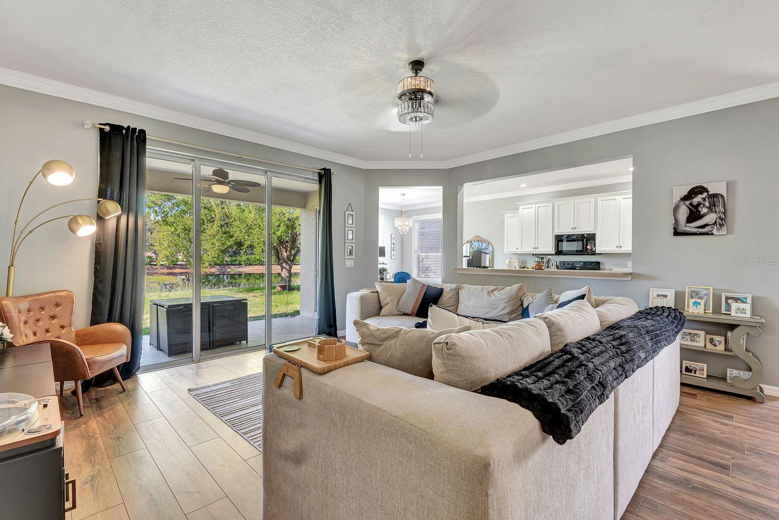 CROSSING CREEK VILLAGE PH I - Residential