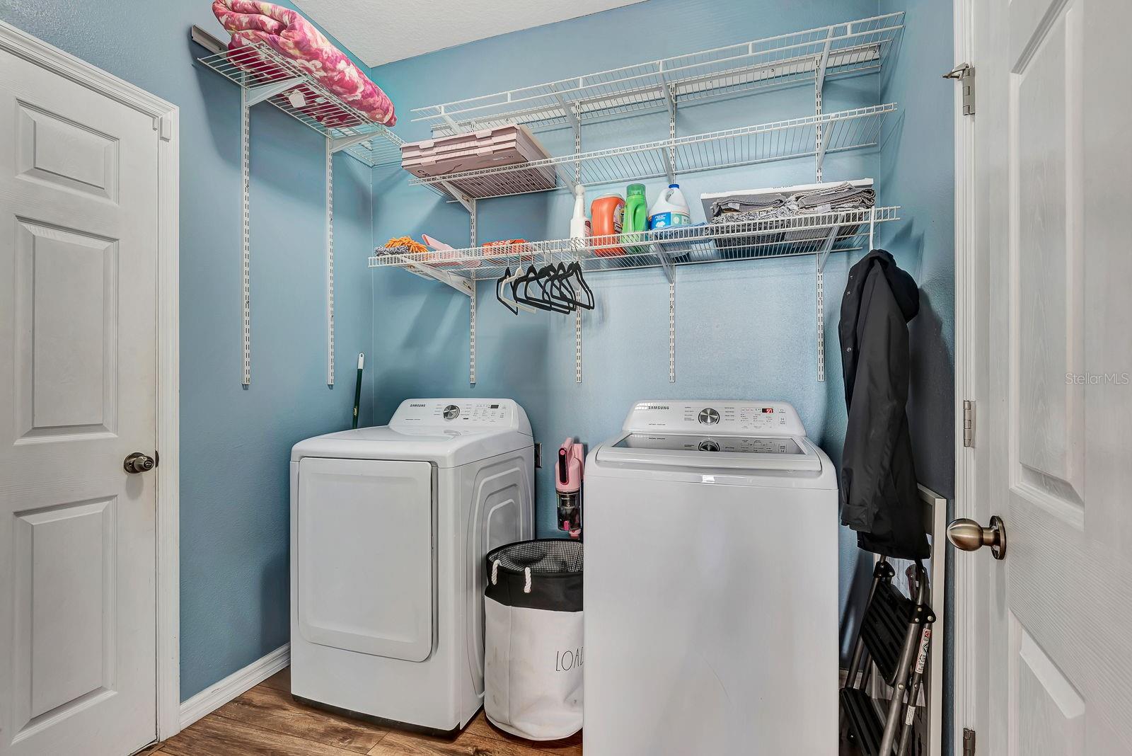 CROSSING CREEK VILLAGE PH I - Residential