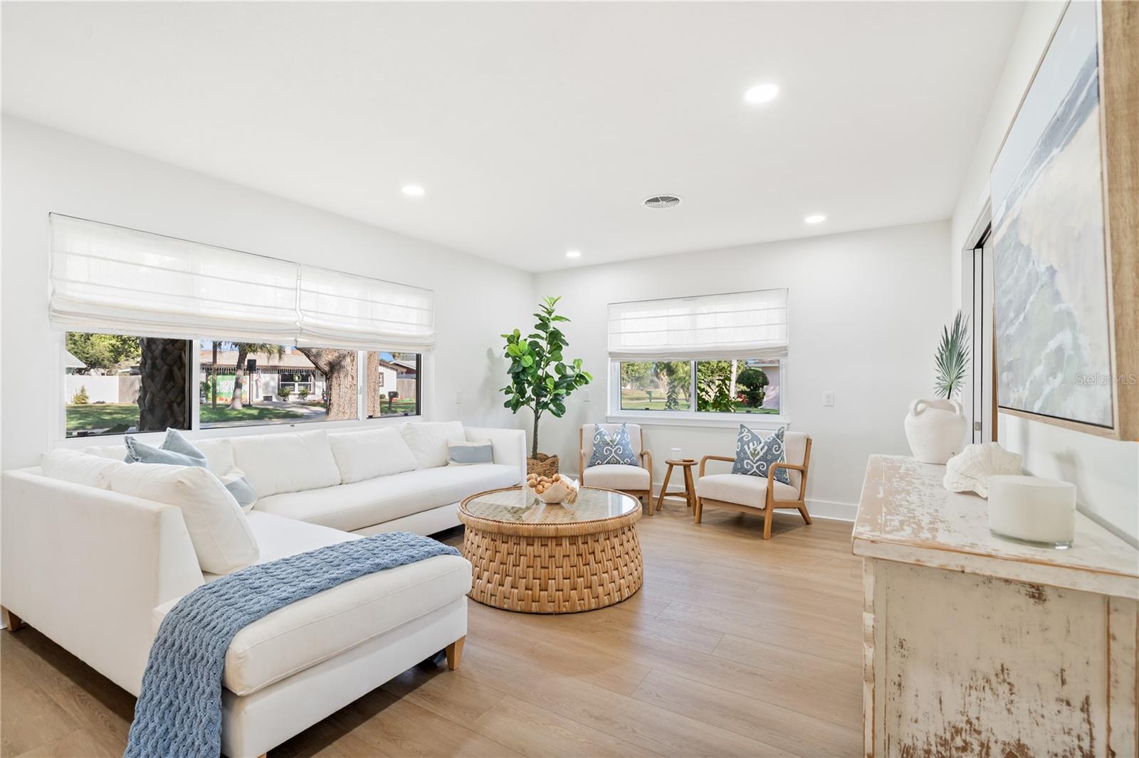 HARBOR VIEW VILLAS 1ST ADD - Residential