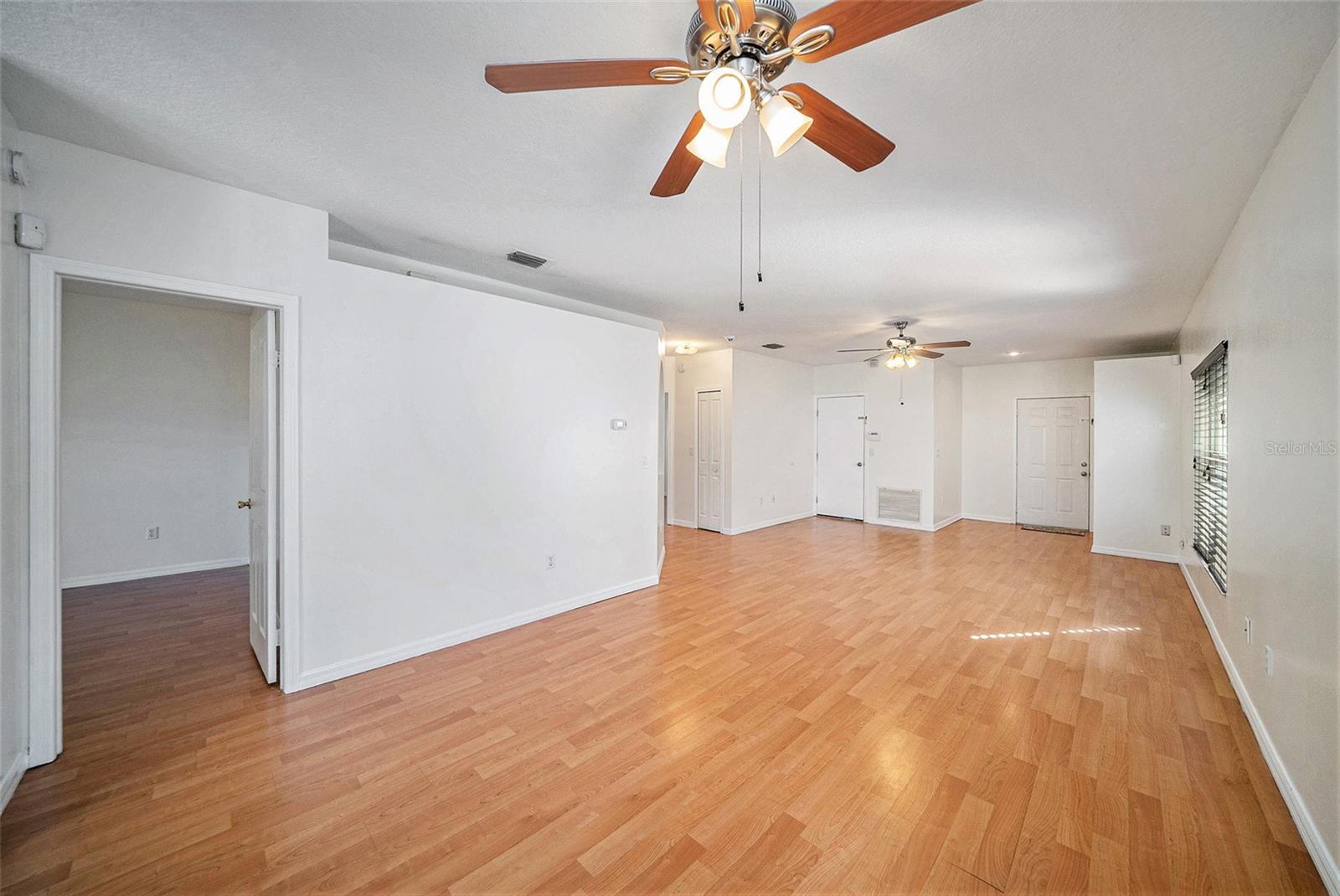 CARPENTERS RUN PH 04B - Residential Lease