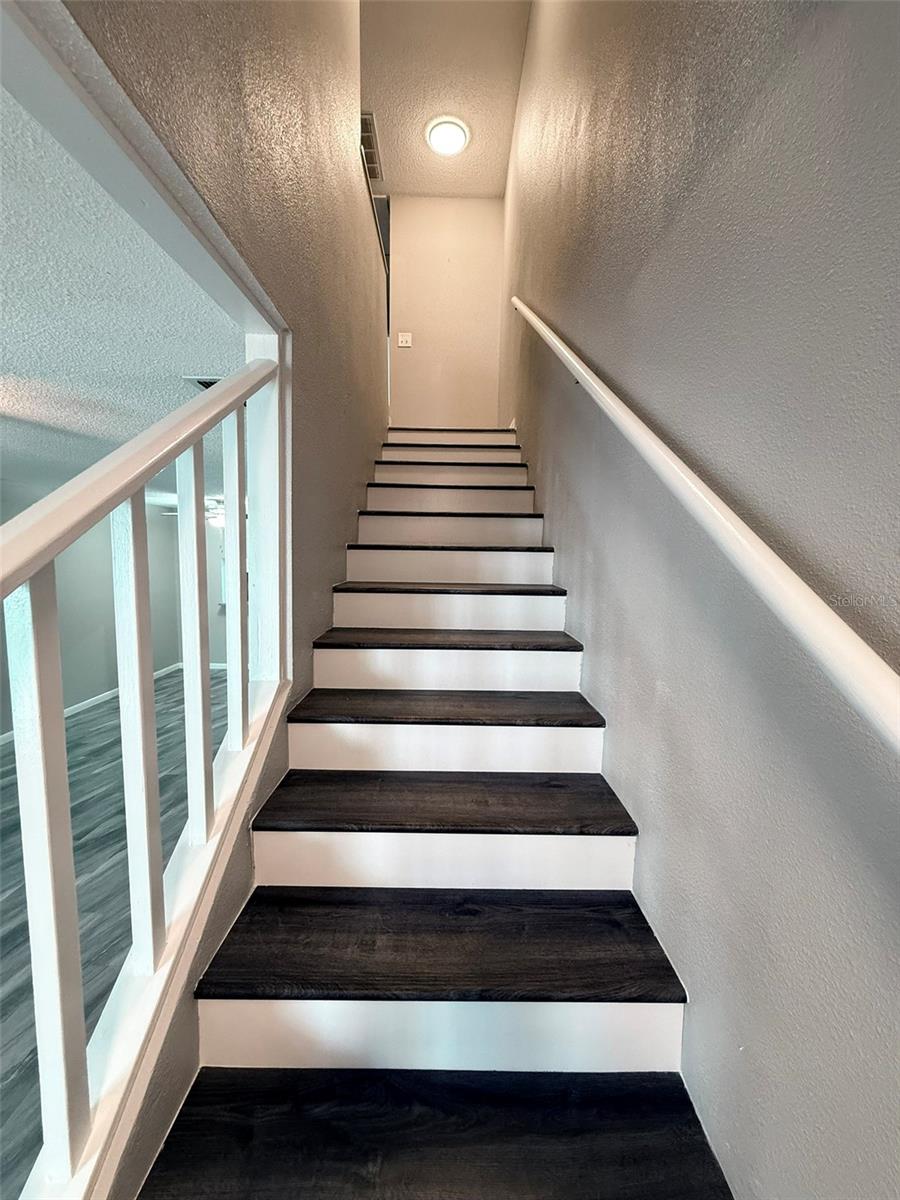 WATERSIDE CONDO III - Residential