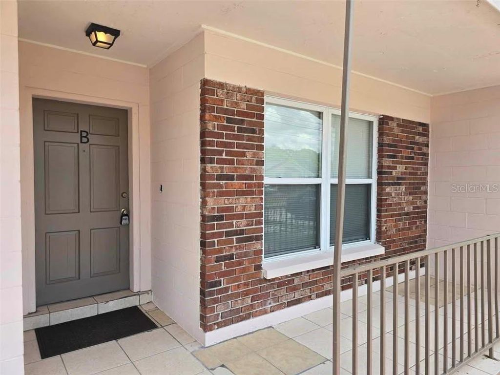 Photo of 1414 E 108th Avenue, Tampa, FL 33612 (MLS # TB8481744)