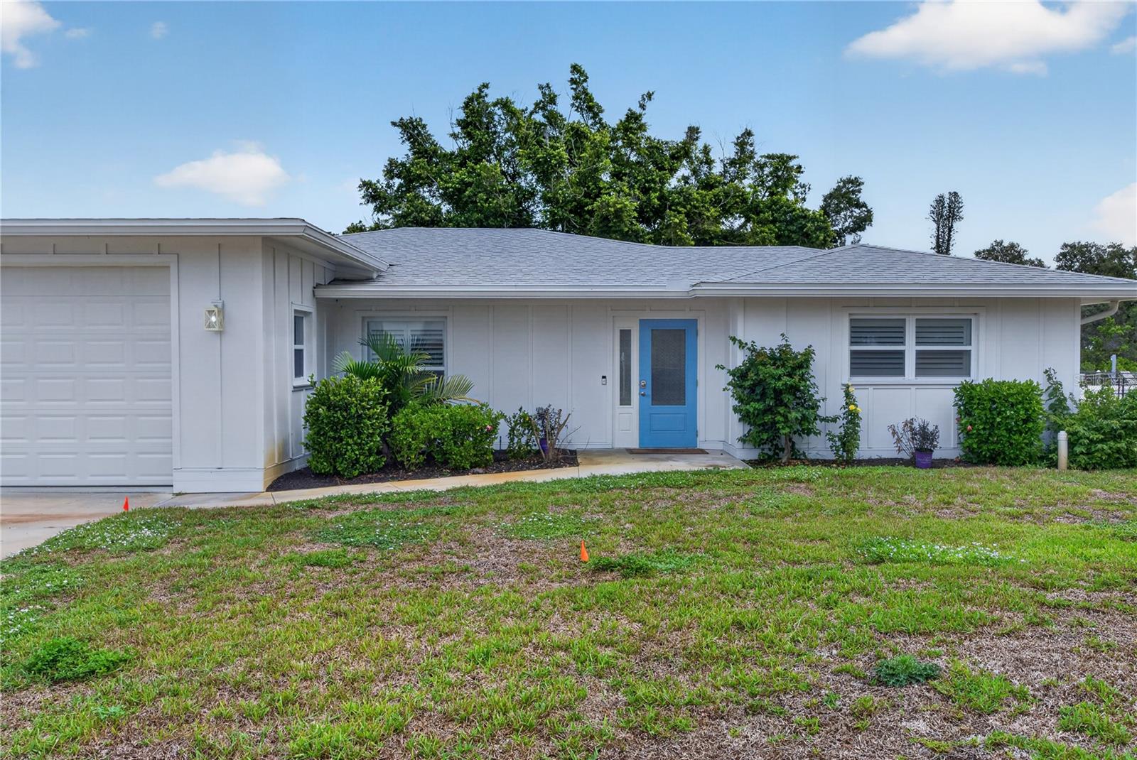 400 DONA DRIVE