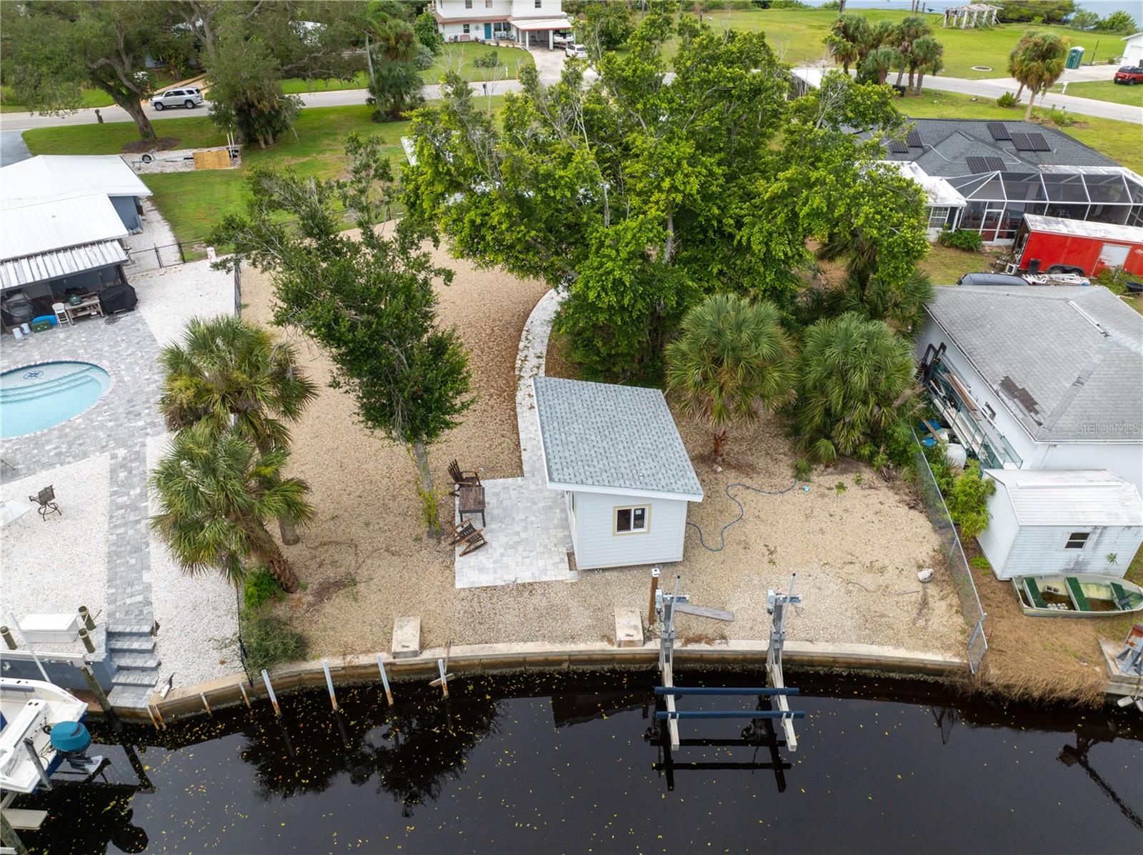 400 DONA DRIVE