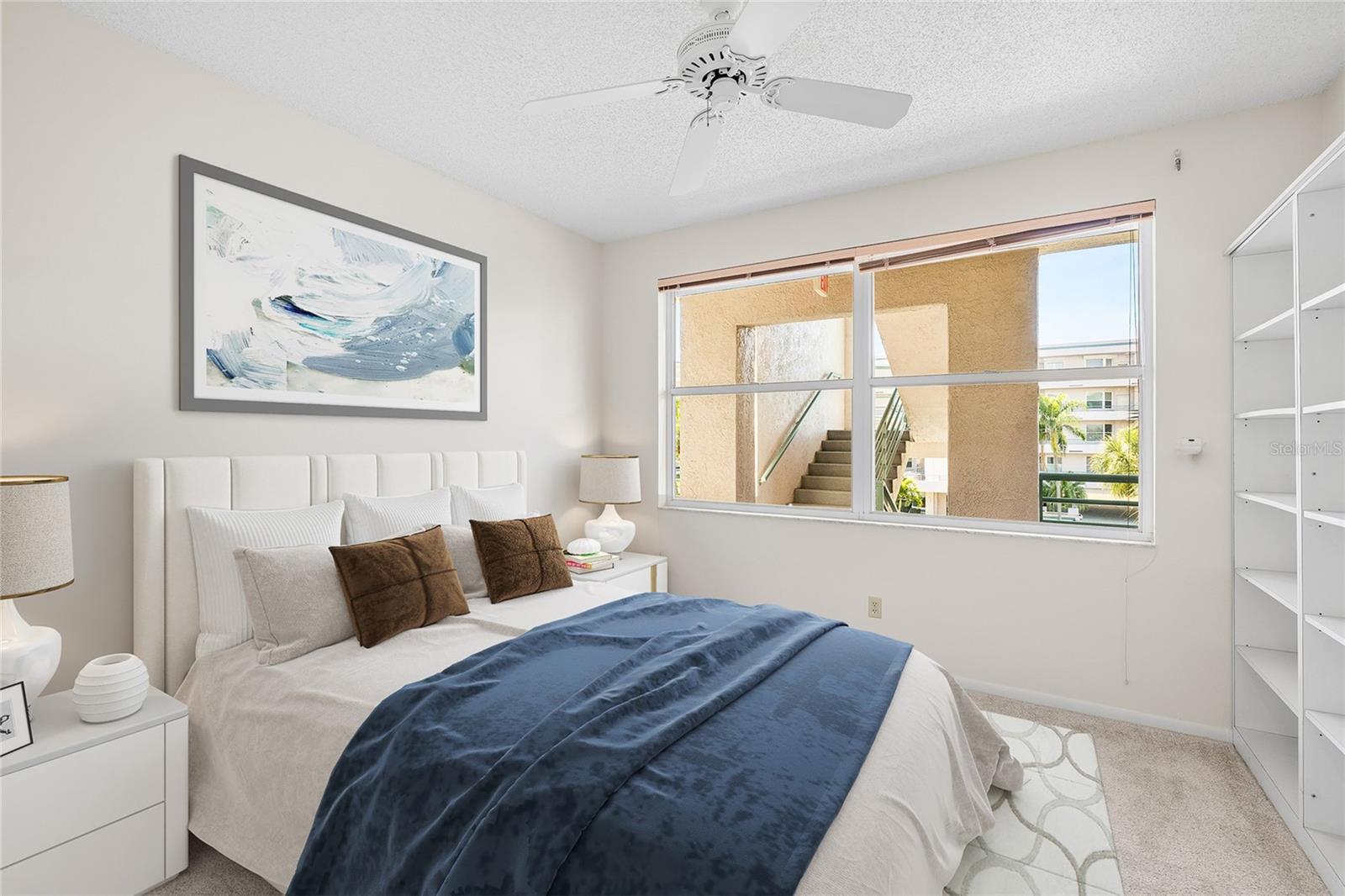 CORAL POINTE - Residential