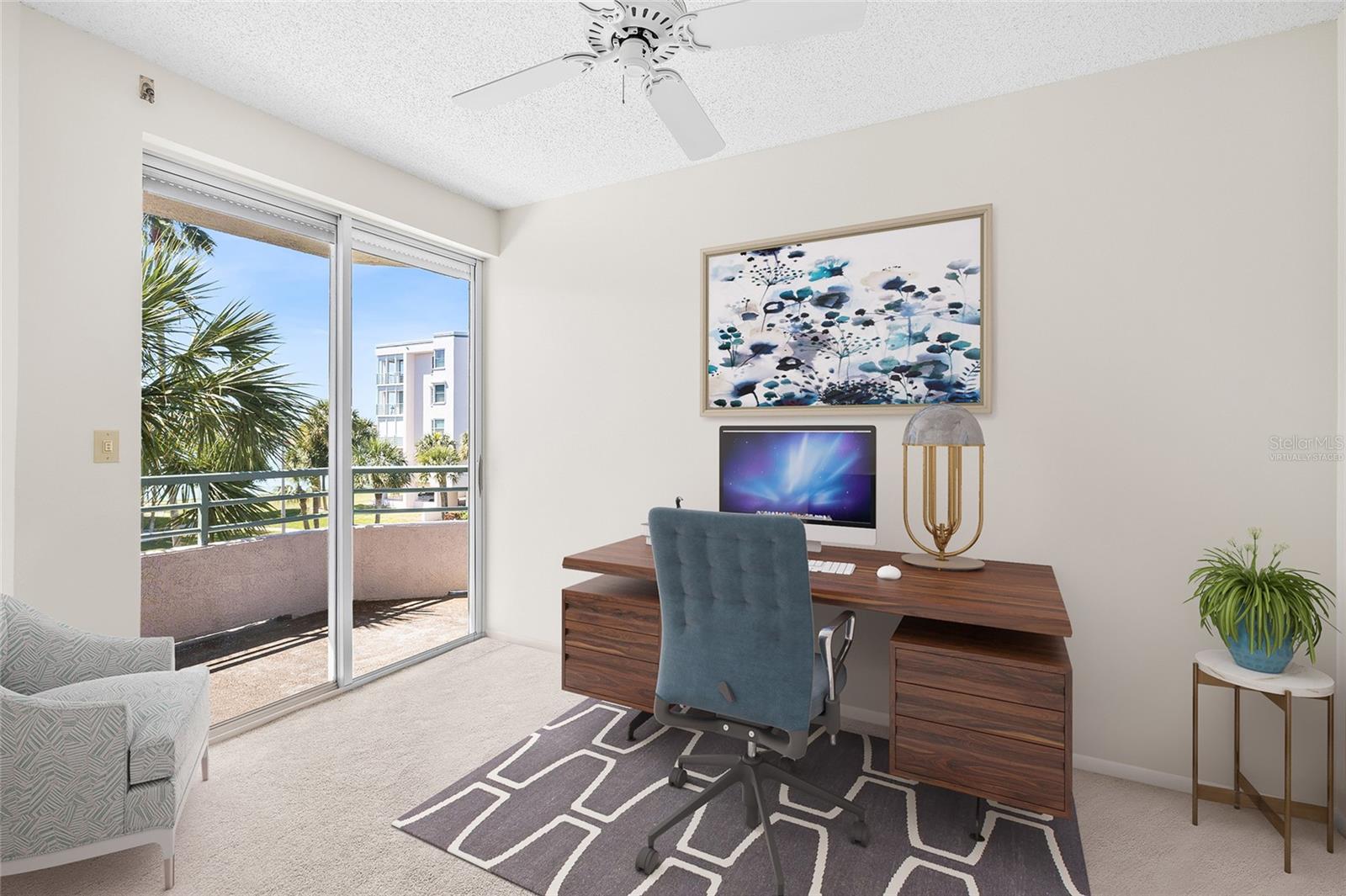 CORAL POINTE - Residential