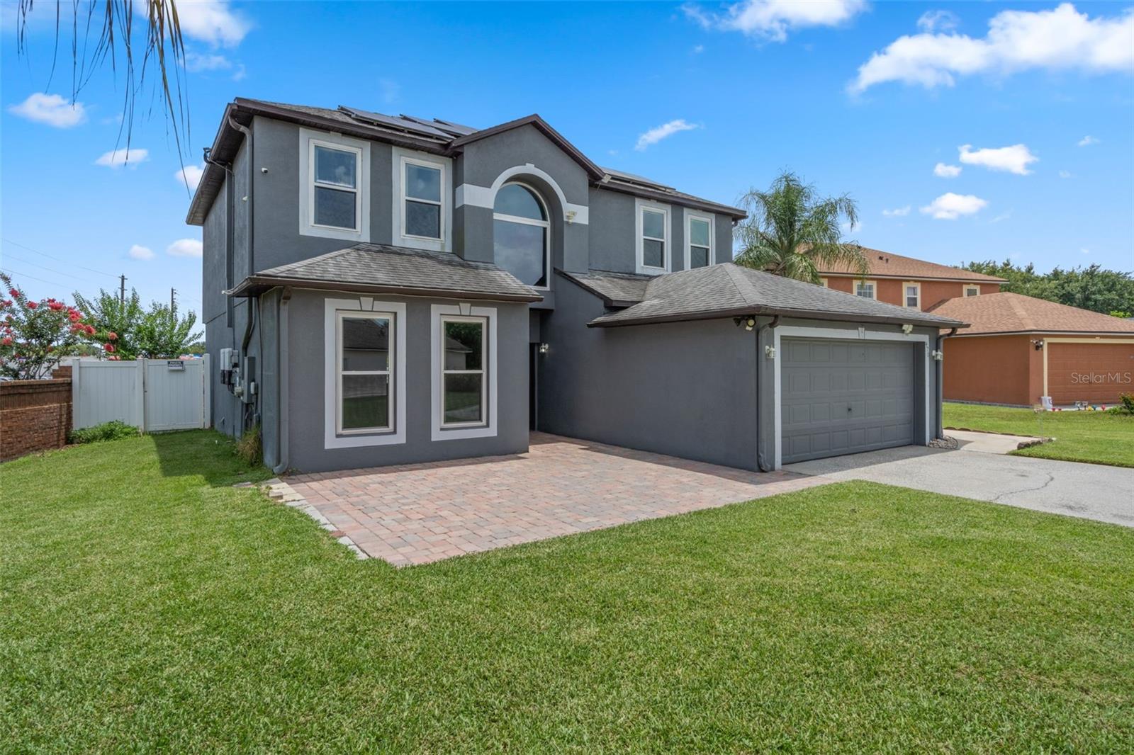 470 REGAL DOWNS CIRCLE