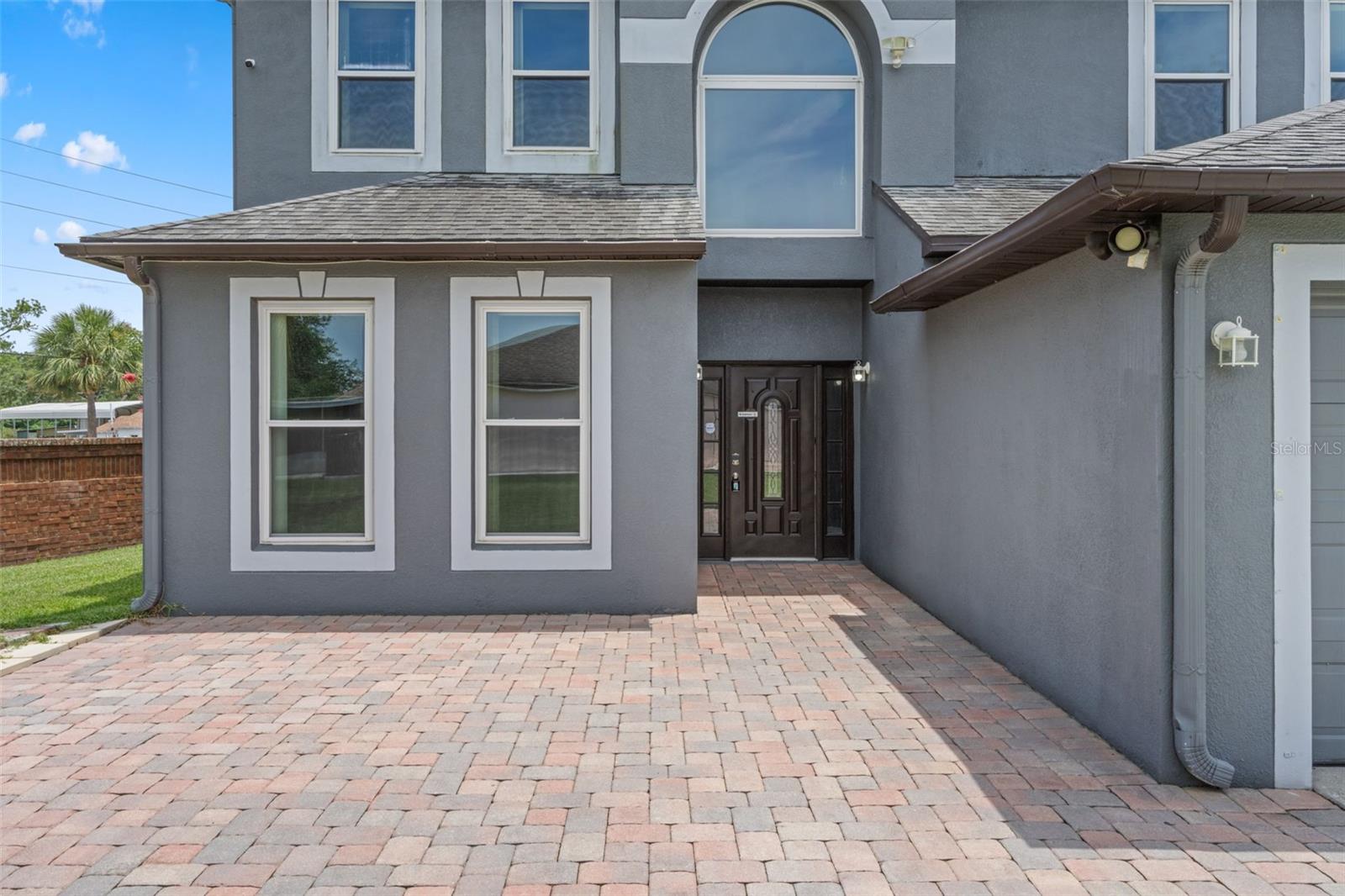 470 REGAL DOWNS CIRCLE