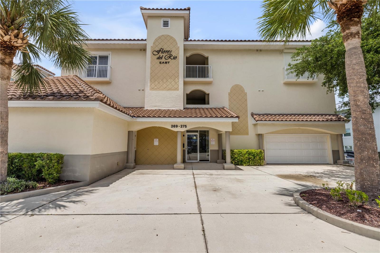 273 MIDDLE WAY G
