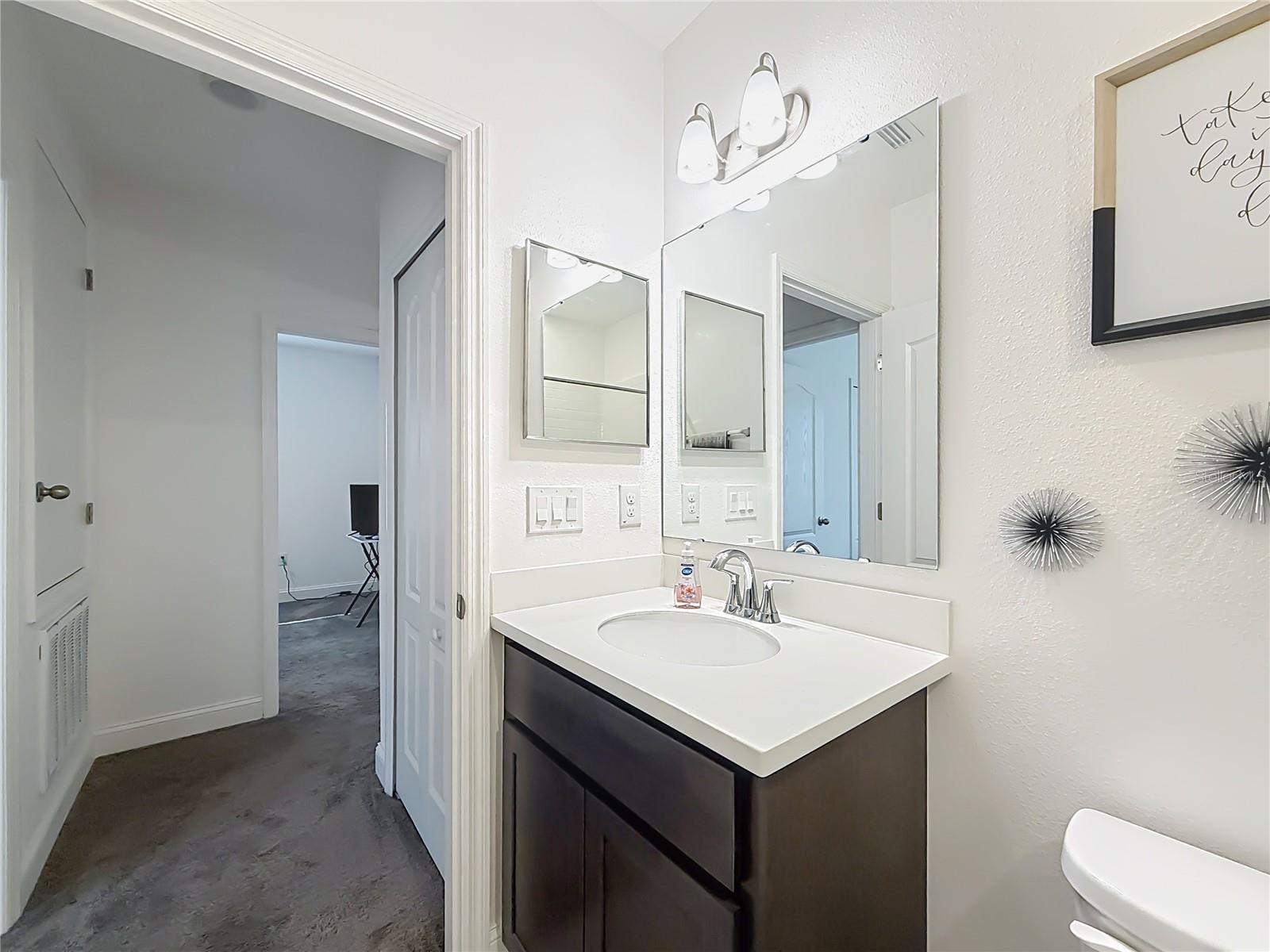 ROYAL HIGHLANDS - Residential