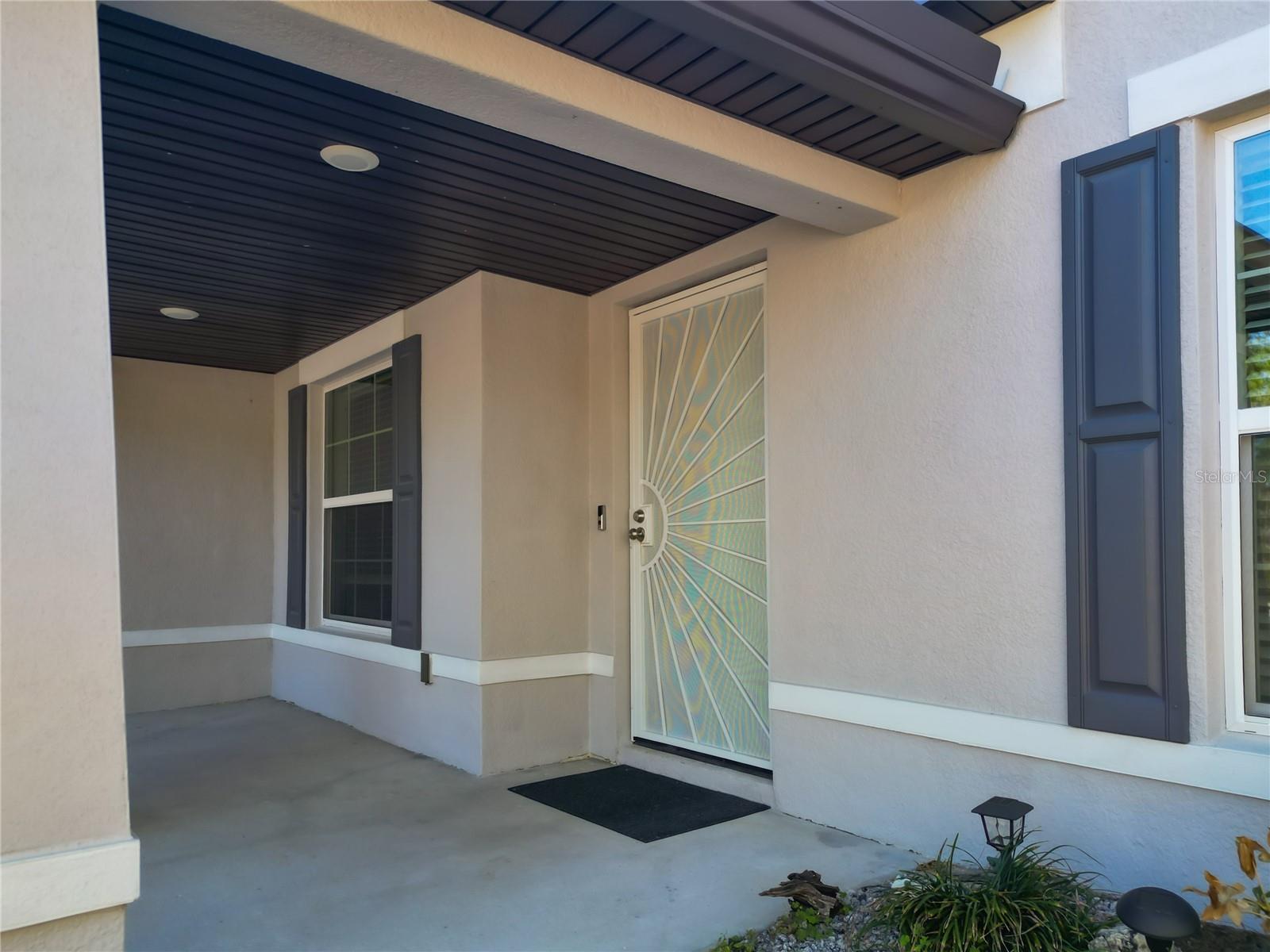 ROYAL HIGHLANDS - Residential