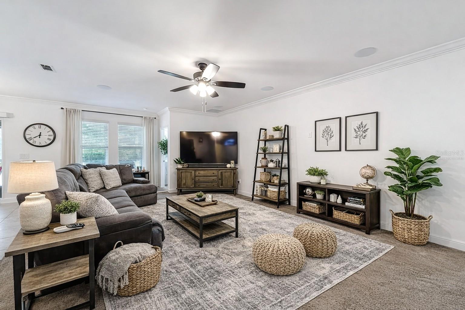 ROYAL HIGHLANDS - Residential