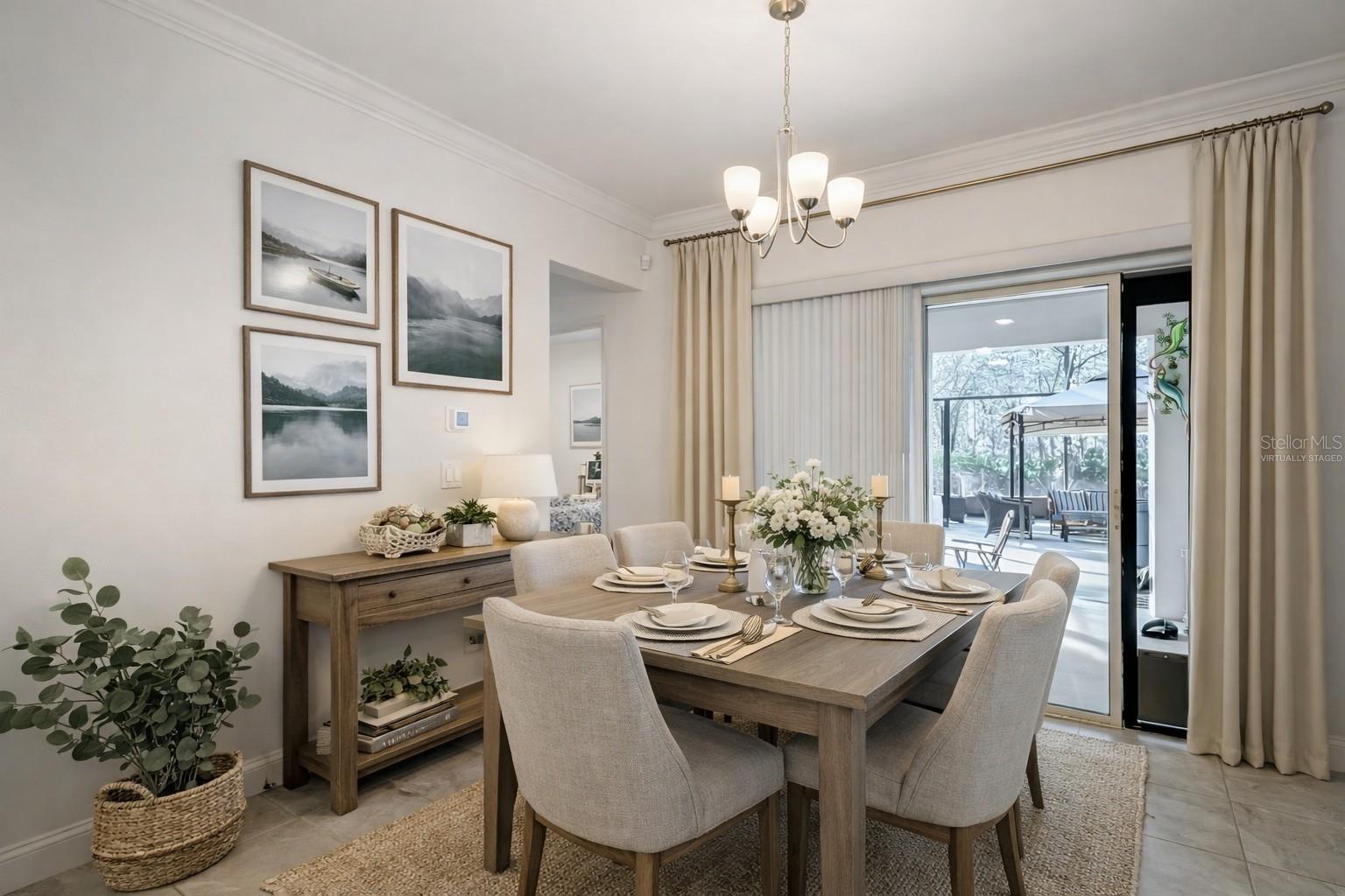 ROYAL HIGHLANDS - Residential