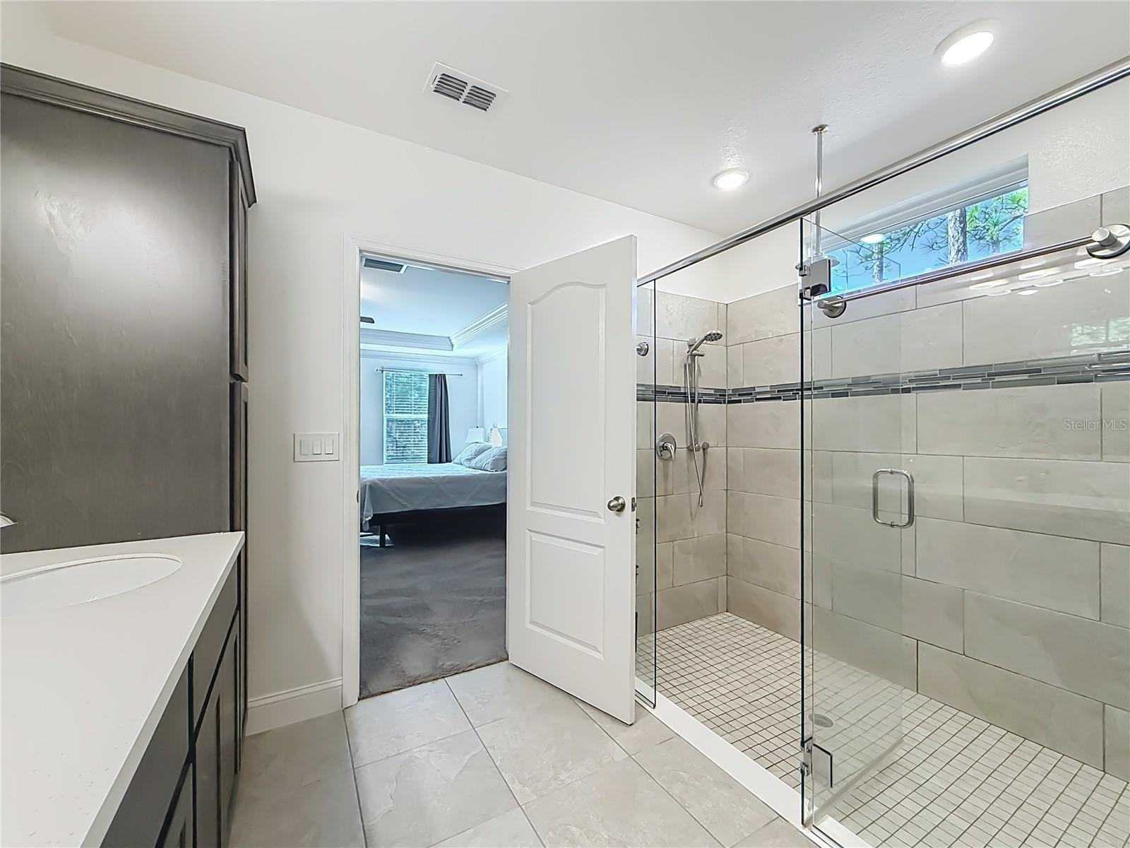 ROYAL HIGHLANDS - Residential