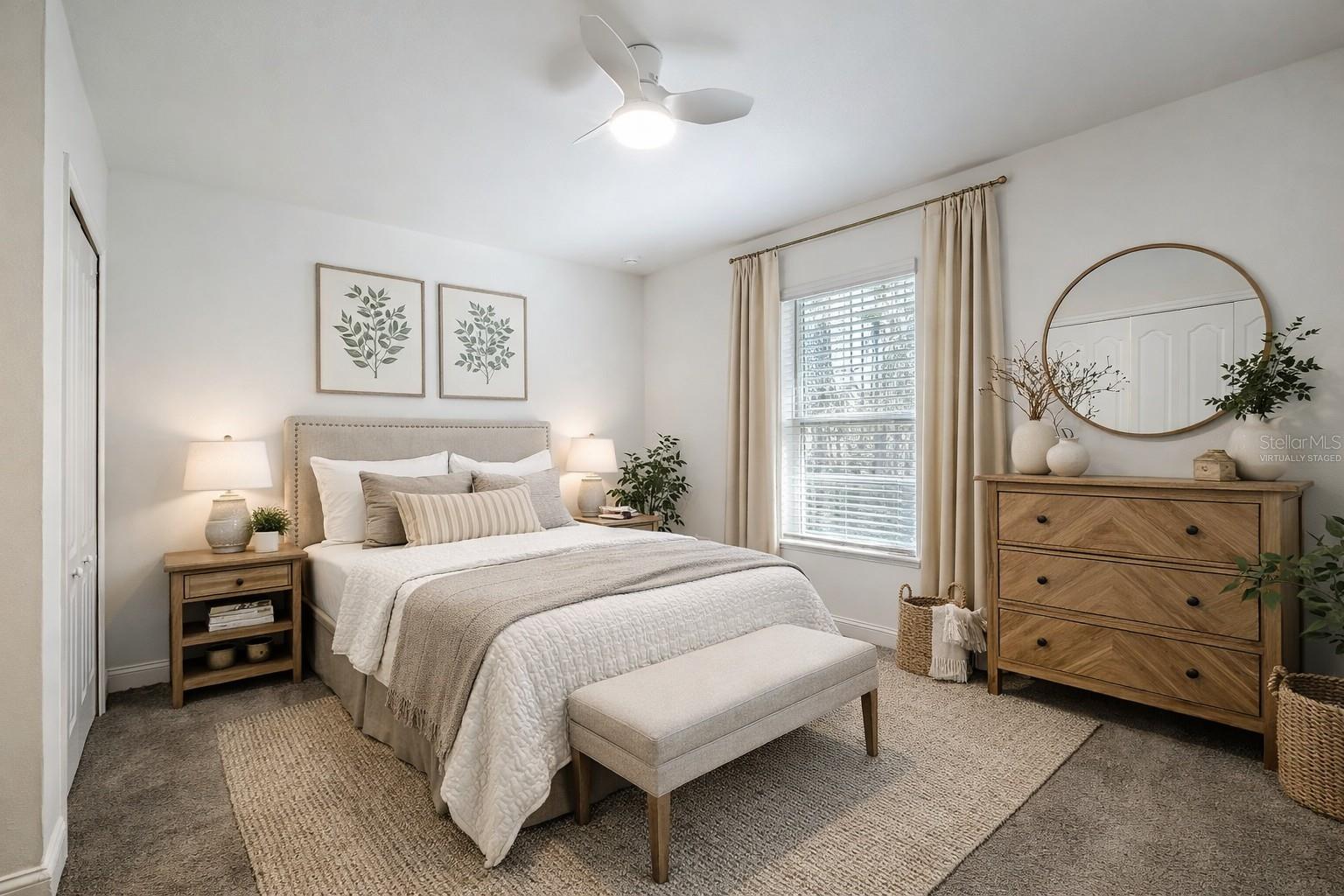 ROYAL HIGHLANDS - Residential