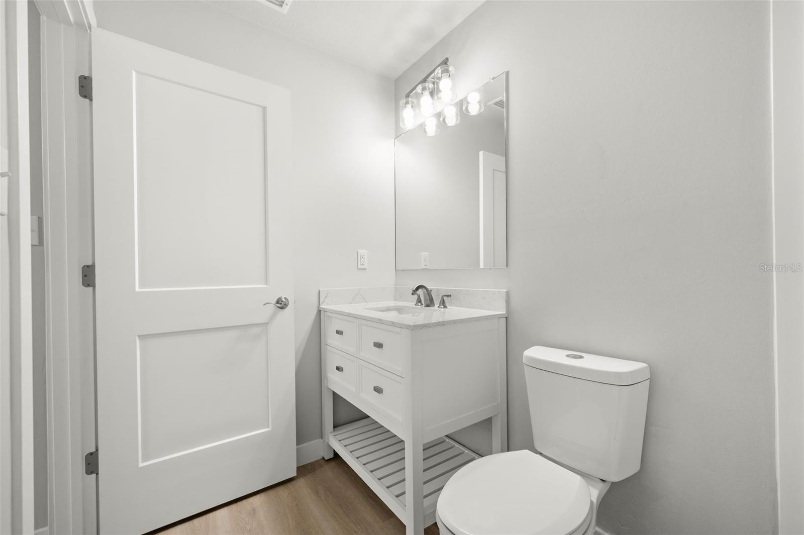 CAROL ESTATES TERRACE - Residential