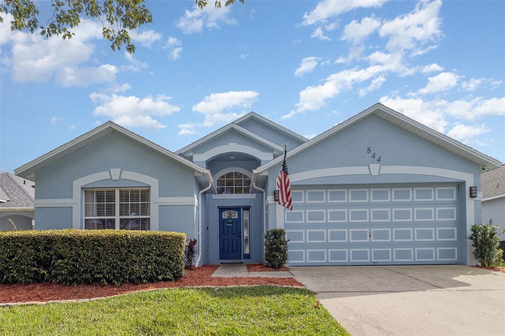 Photo of 844 Casterton Circle, Davenport, FL 33897 (MLS # TB8437191)