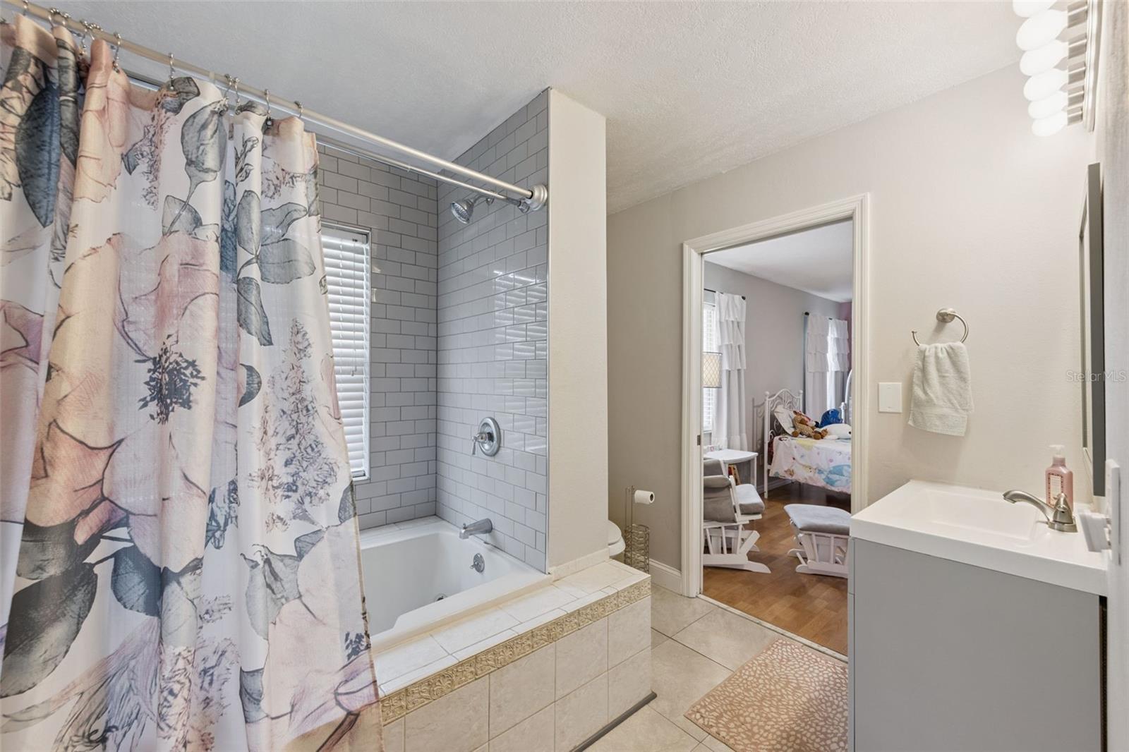 WRENWOOD UNIT 3 3RD ADD - Residential