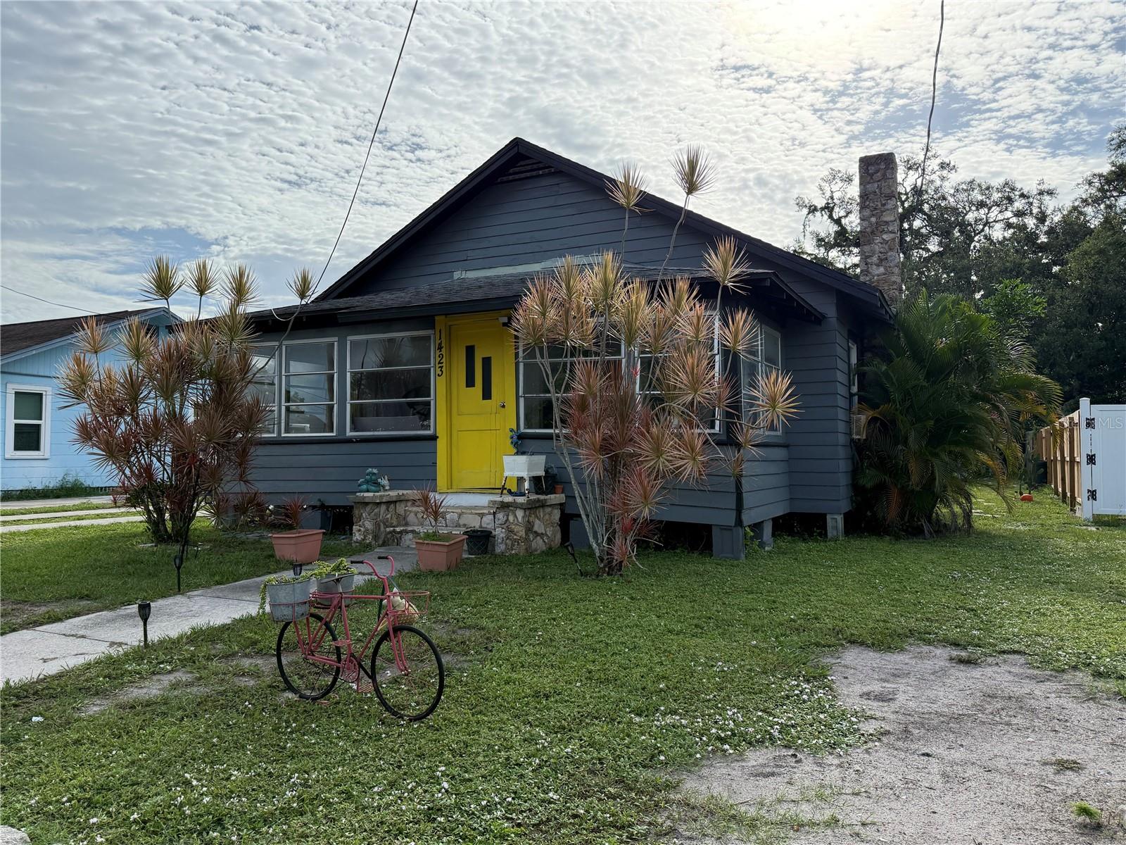 1423 16TH STREET W