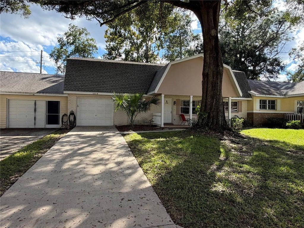 Photo of 8500 SW 93rd Lane #B, Ocala, FL 34481 (MLS # OM734128)