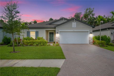 A home in PALMETTO