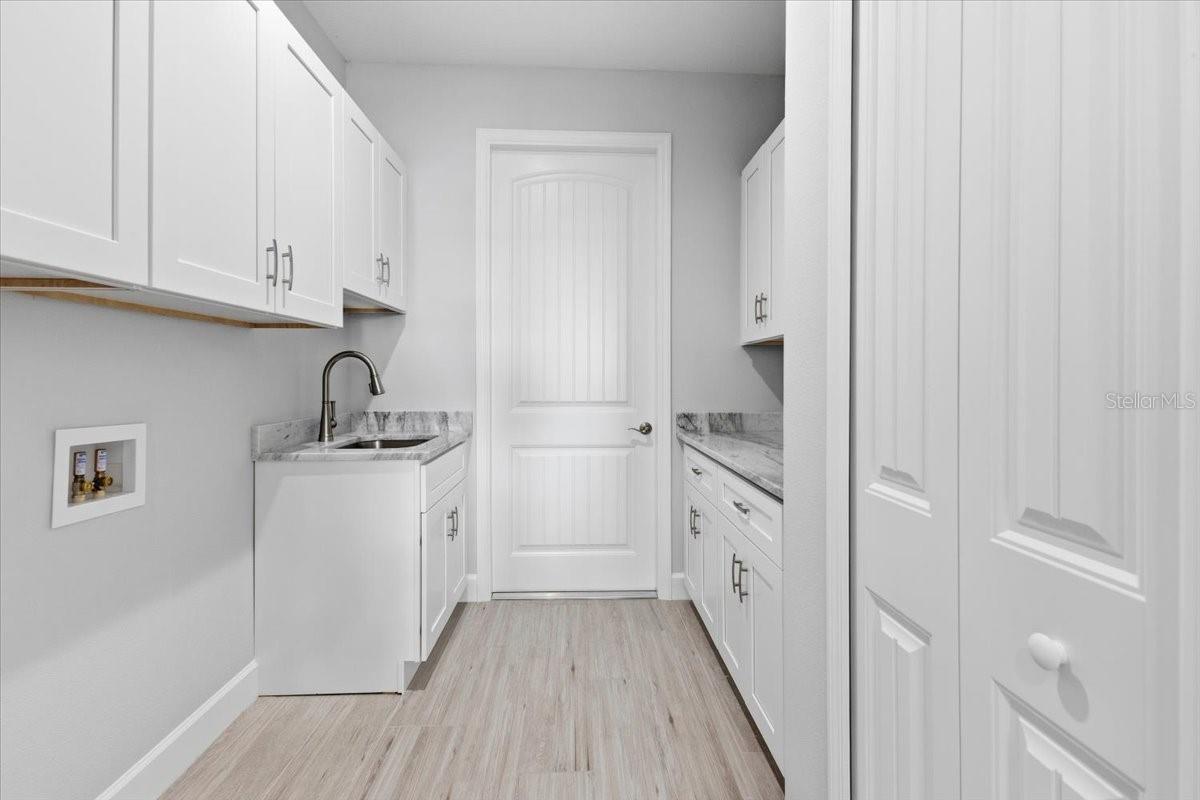 SAND HILL COVE - Residential