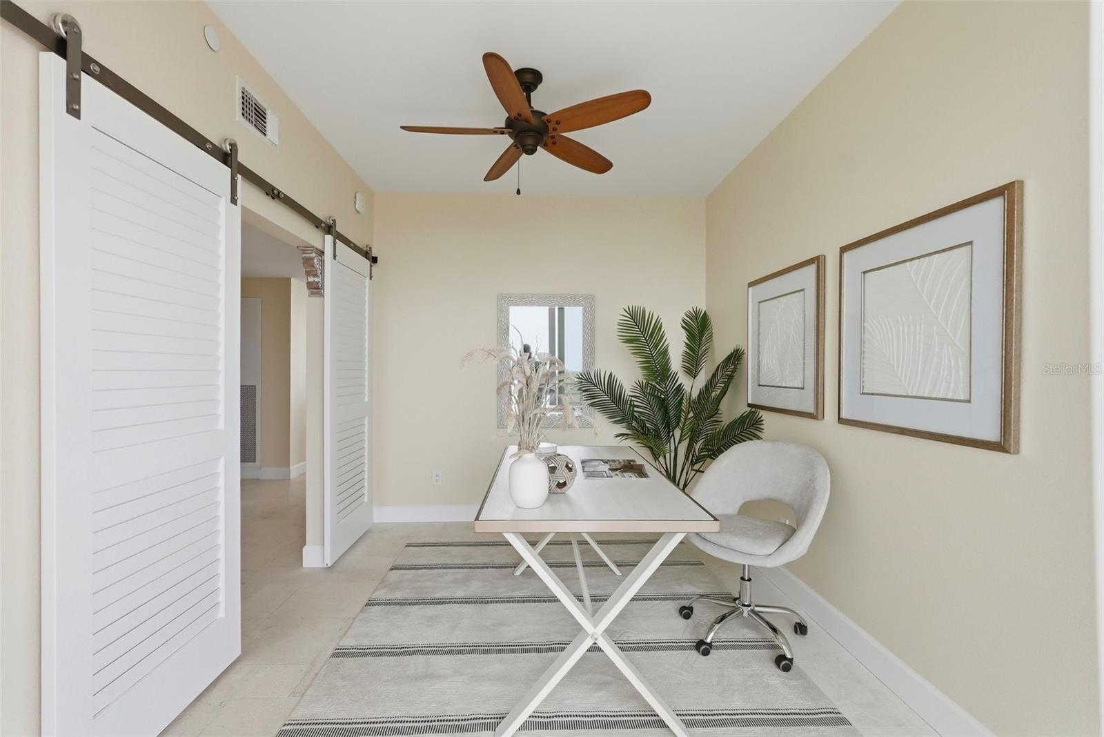 HARBOURSIDE CONDO - Residential