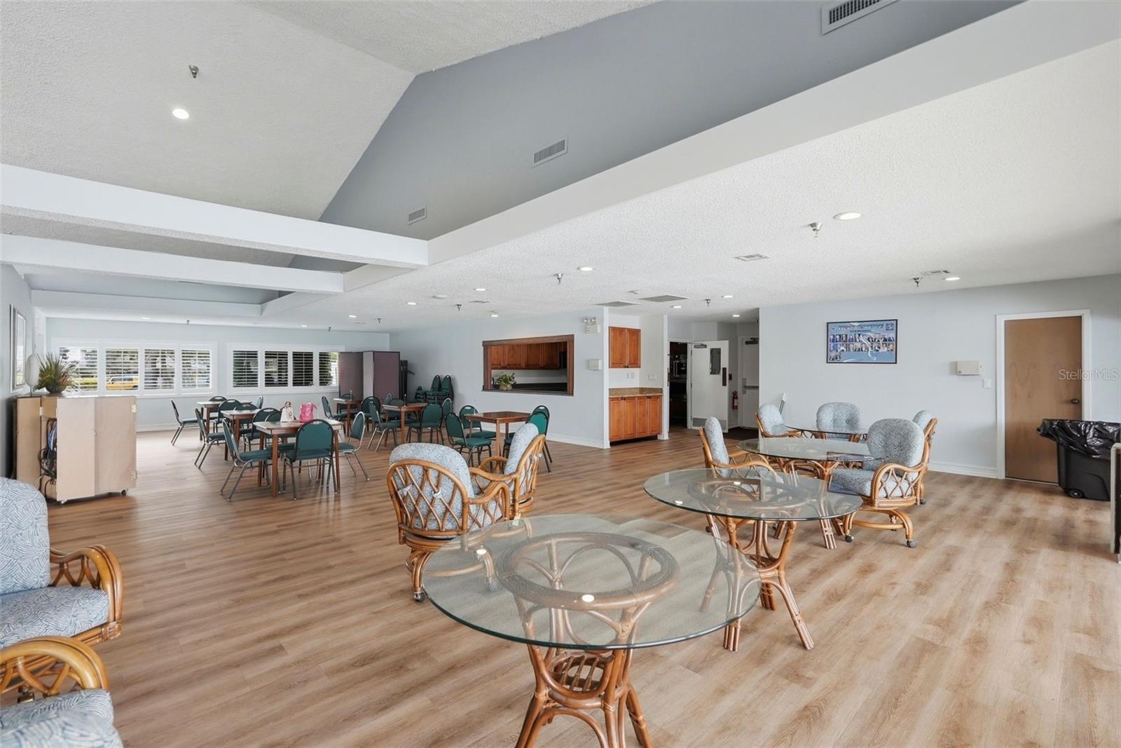 HARBOURSIDE CONDO - Residential