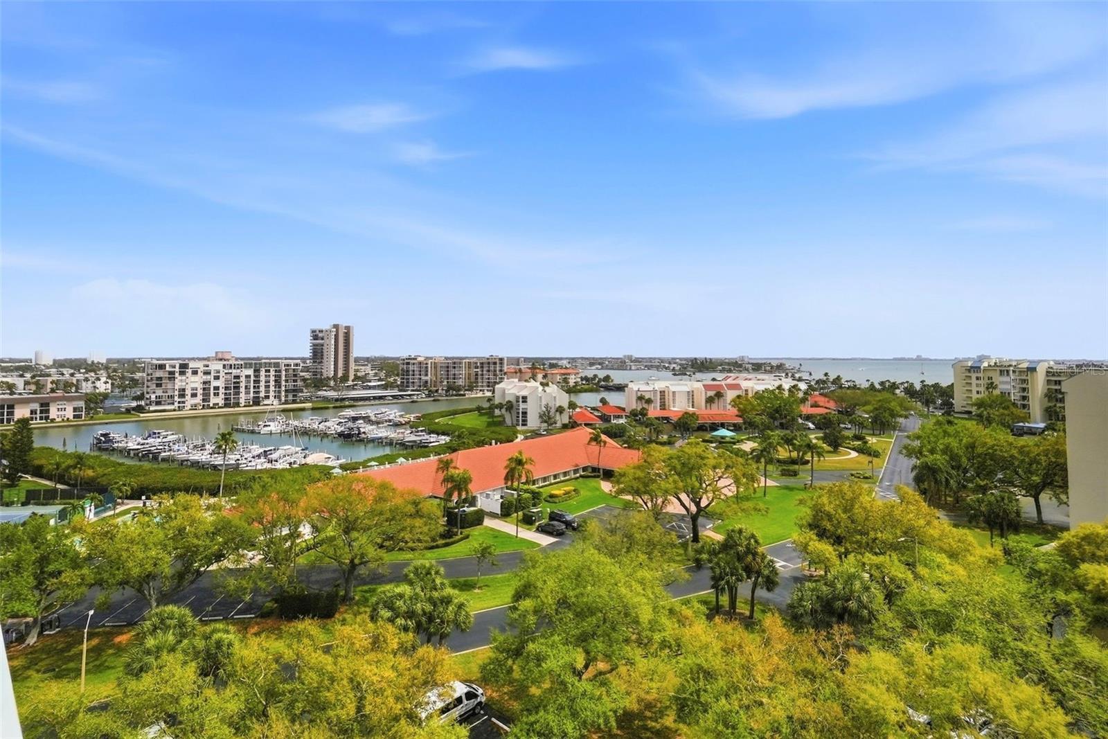 HARBOURSIDE CONDO - Residential