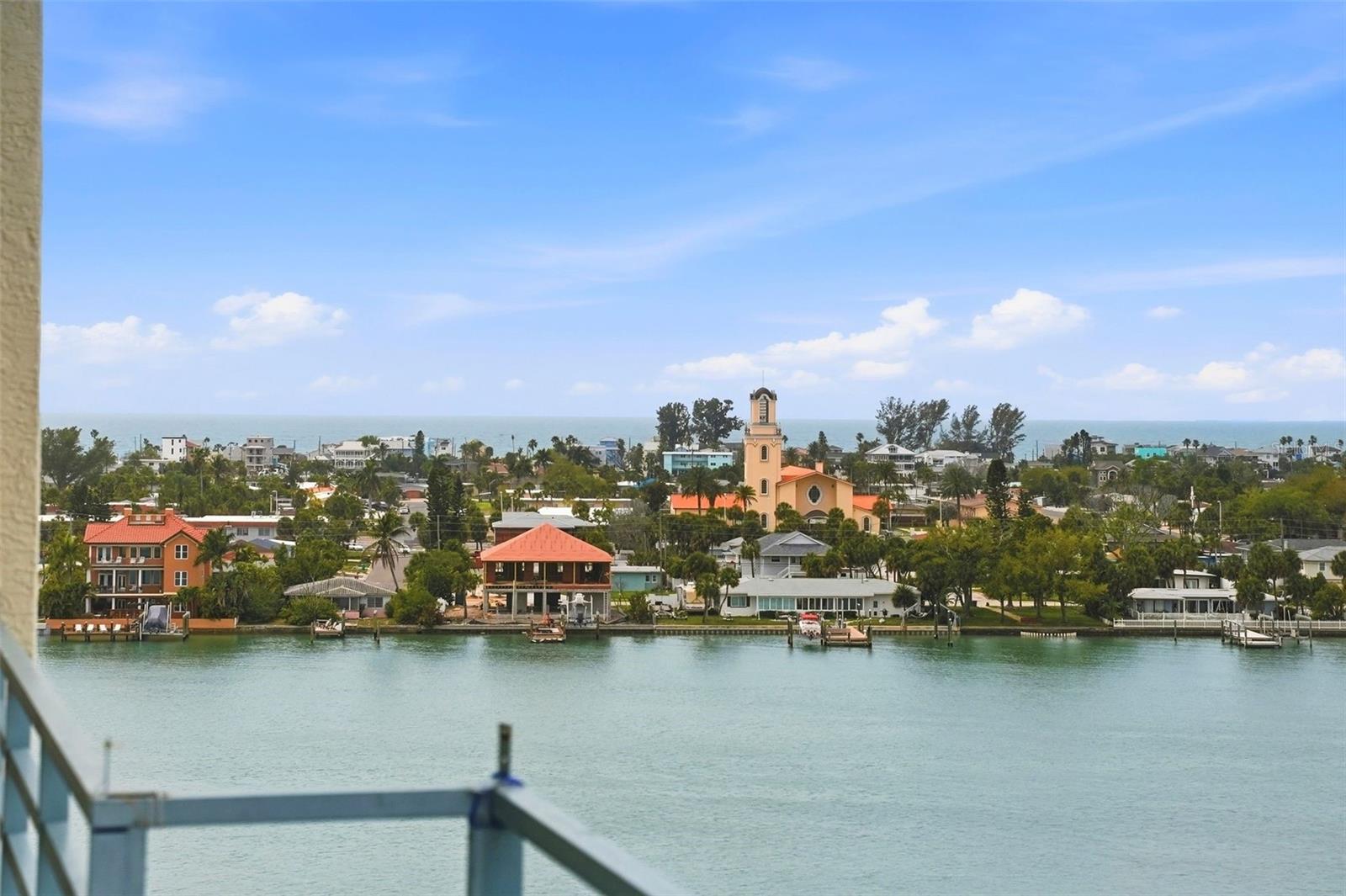 HARBOURSIDE CONDO - Residential