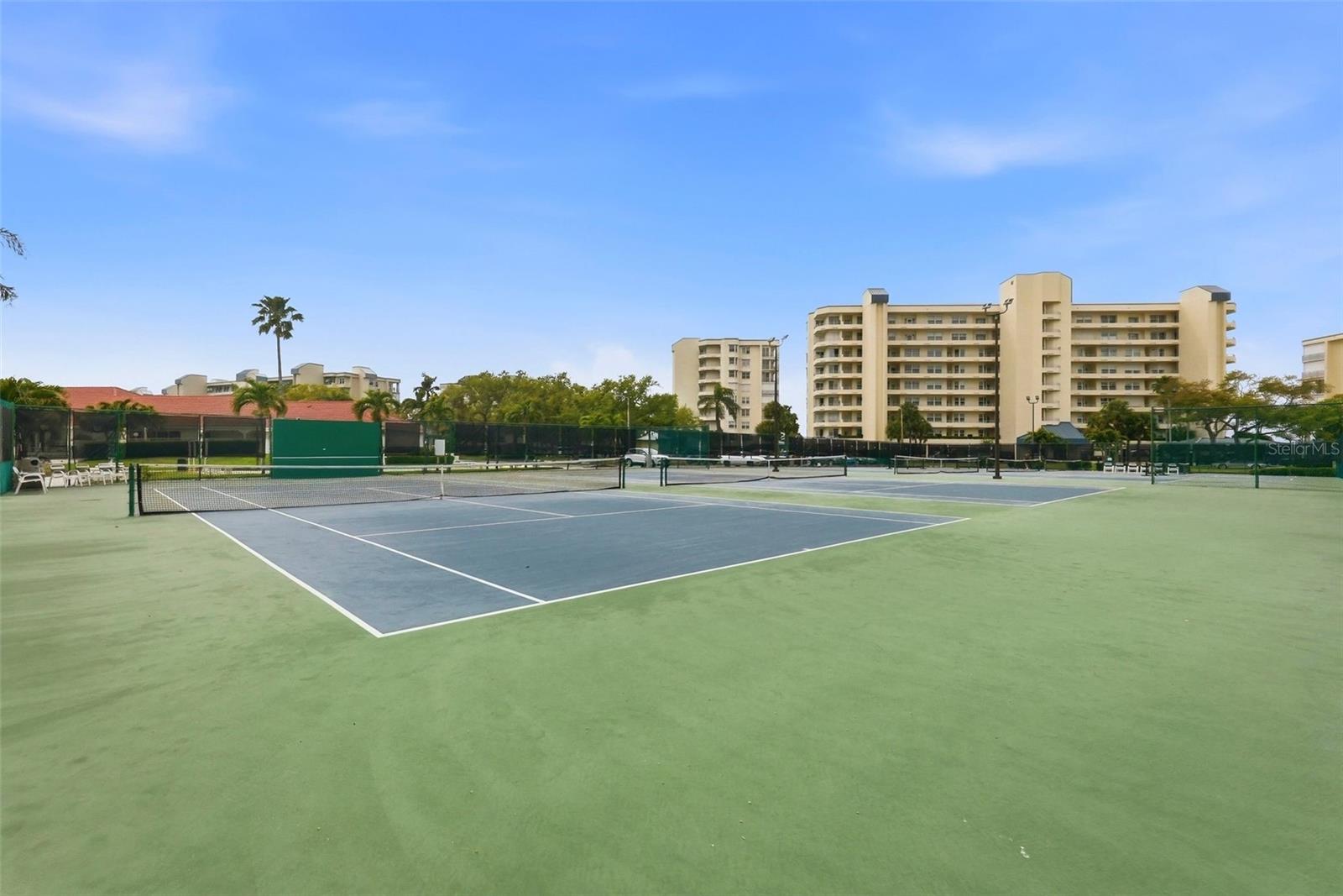 HARBOURSIDE CONDO - Residential