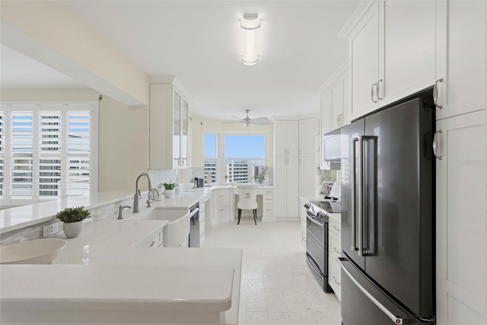 HARBOURSIDE CONDO - Residential