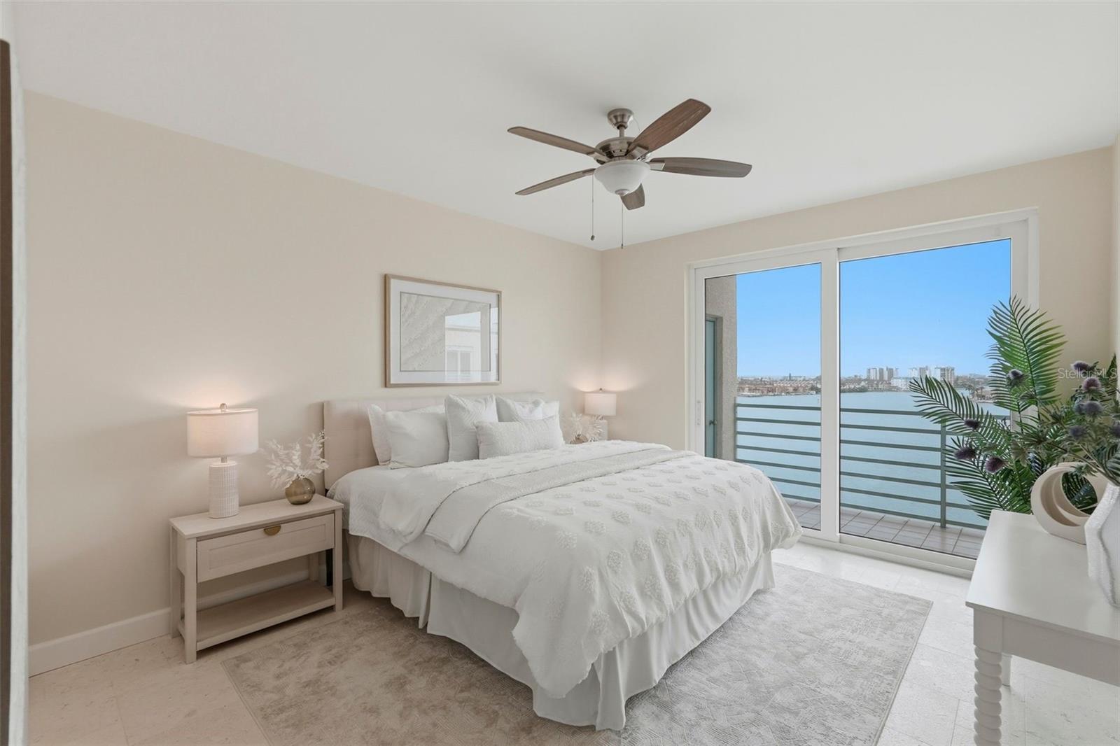 HARBOURSIDE CONDO - Residential