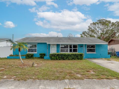 A home in LARGO