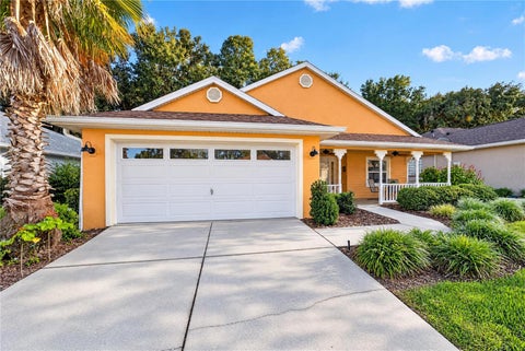 Tiny photo for 10983 SW 69th Circle, Ocala, FL 34476 (MLS # OM734555)