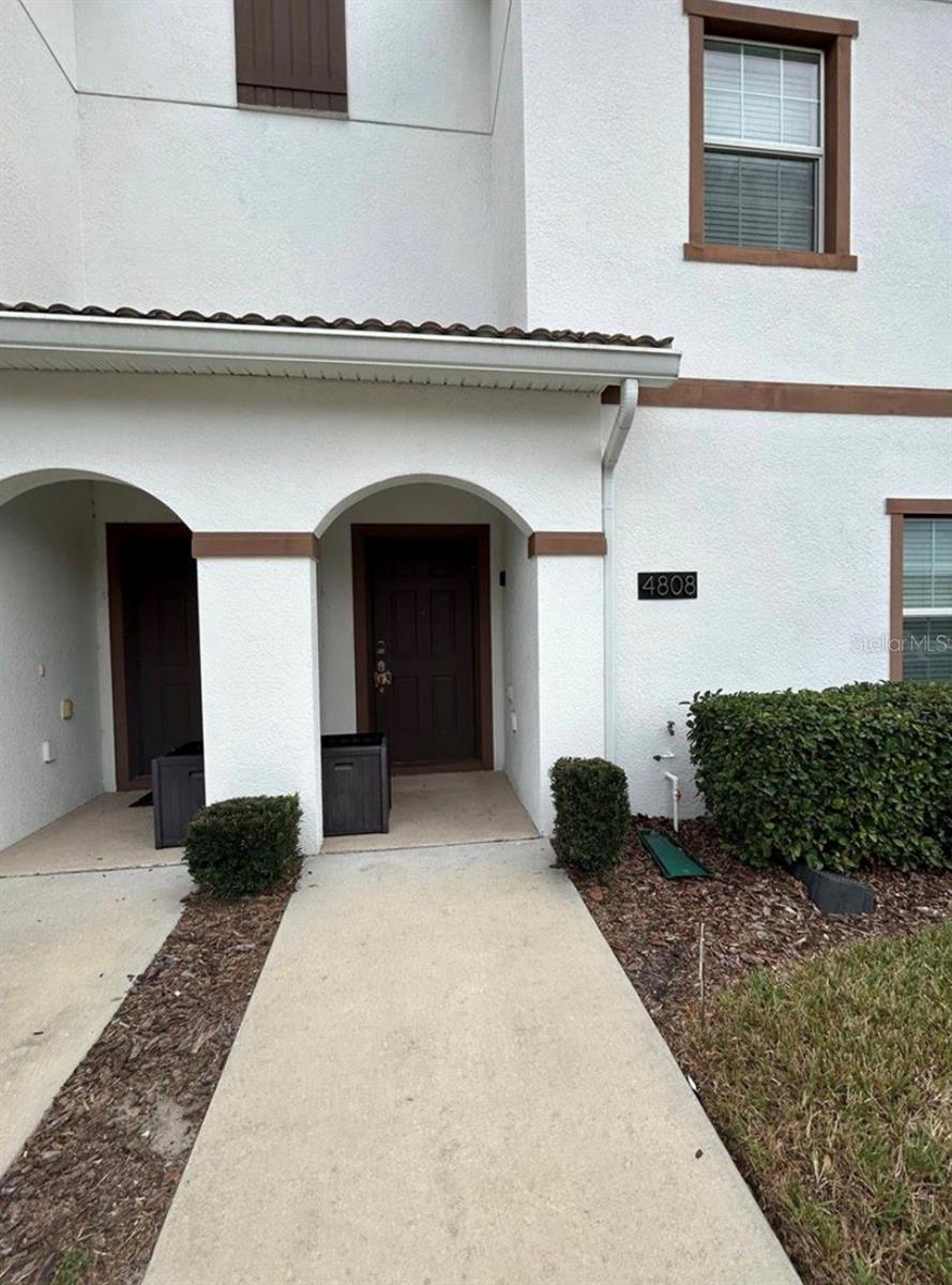 Beautiful 4 bedroom townhome in the amazing Storey Lake community. The open floorplan is perfect for family and friend gatherings. All stainless steel appliances in the kitchen, wooden cabinets, granite countertops and pantry! It is ready to move in! Large pool with a big deck so you can better entertain and enjoy the amazing Florida Weather. This resort- style community offers amenities featuring Pool, Lazy River, Water Slide, Beach Volleyball, Mini Golf, Basketball court and kayaking.