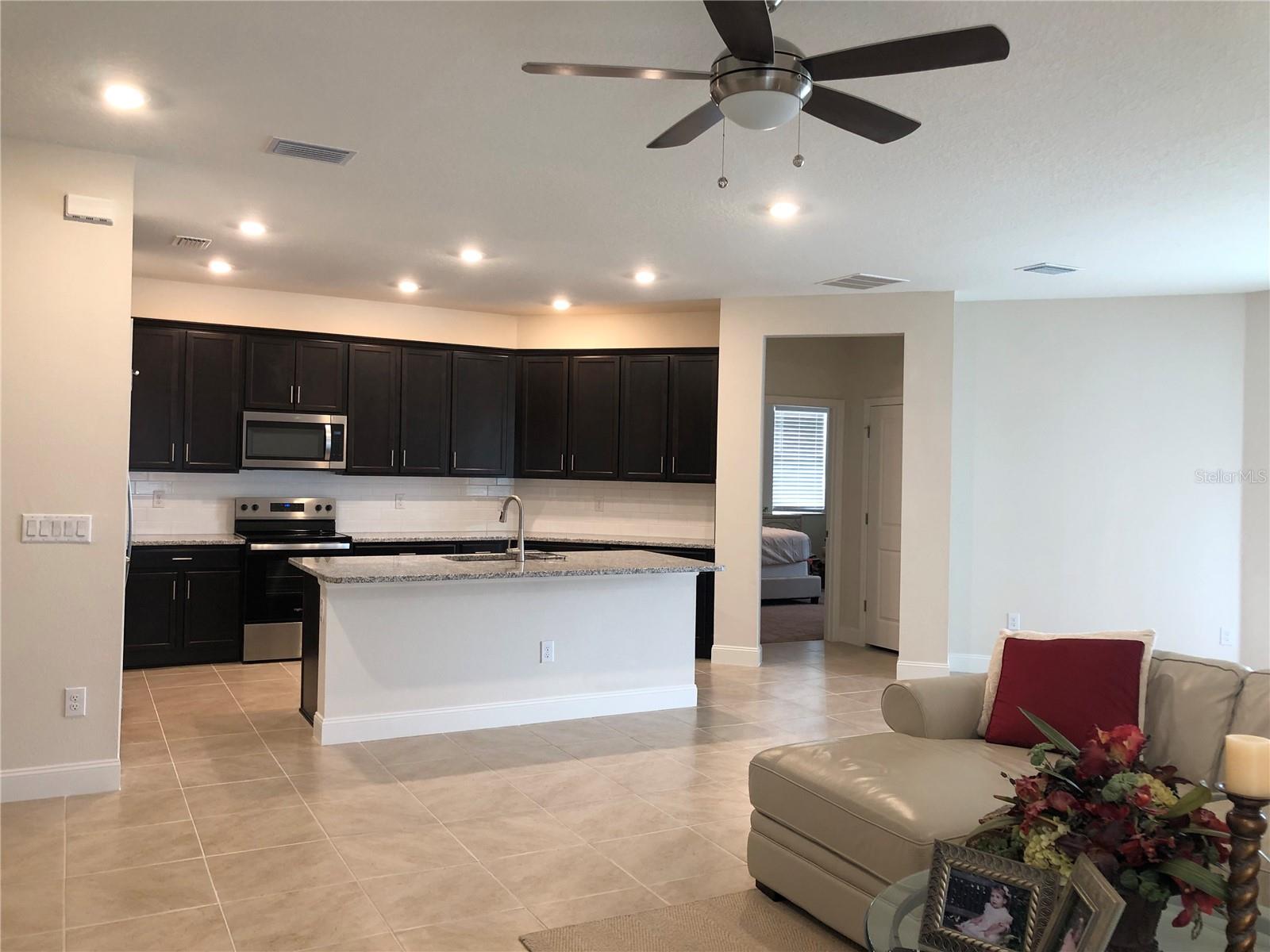 RIVERSTONE - Residential Lease