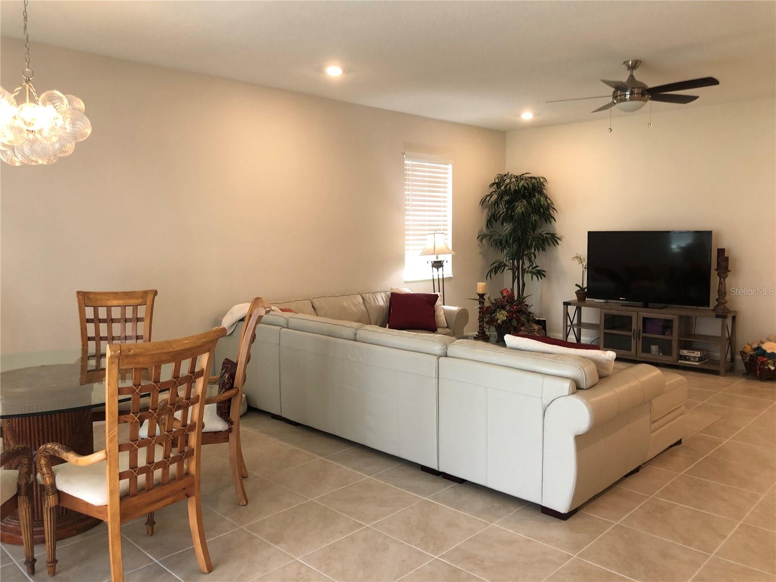 RIVERSTONE - Residential Lease