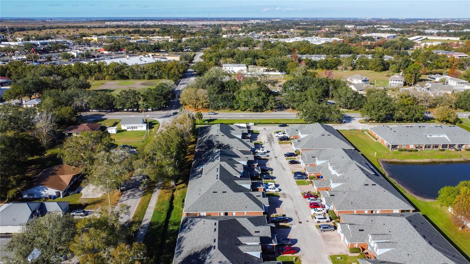 TOWN CENTER VILLAS - Residential