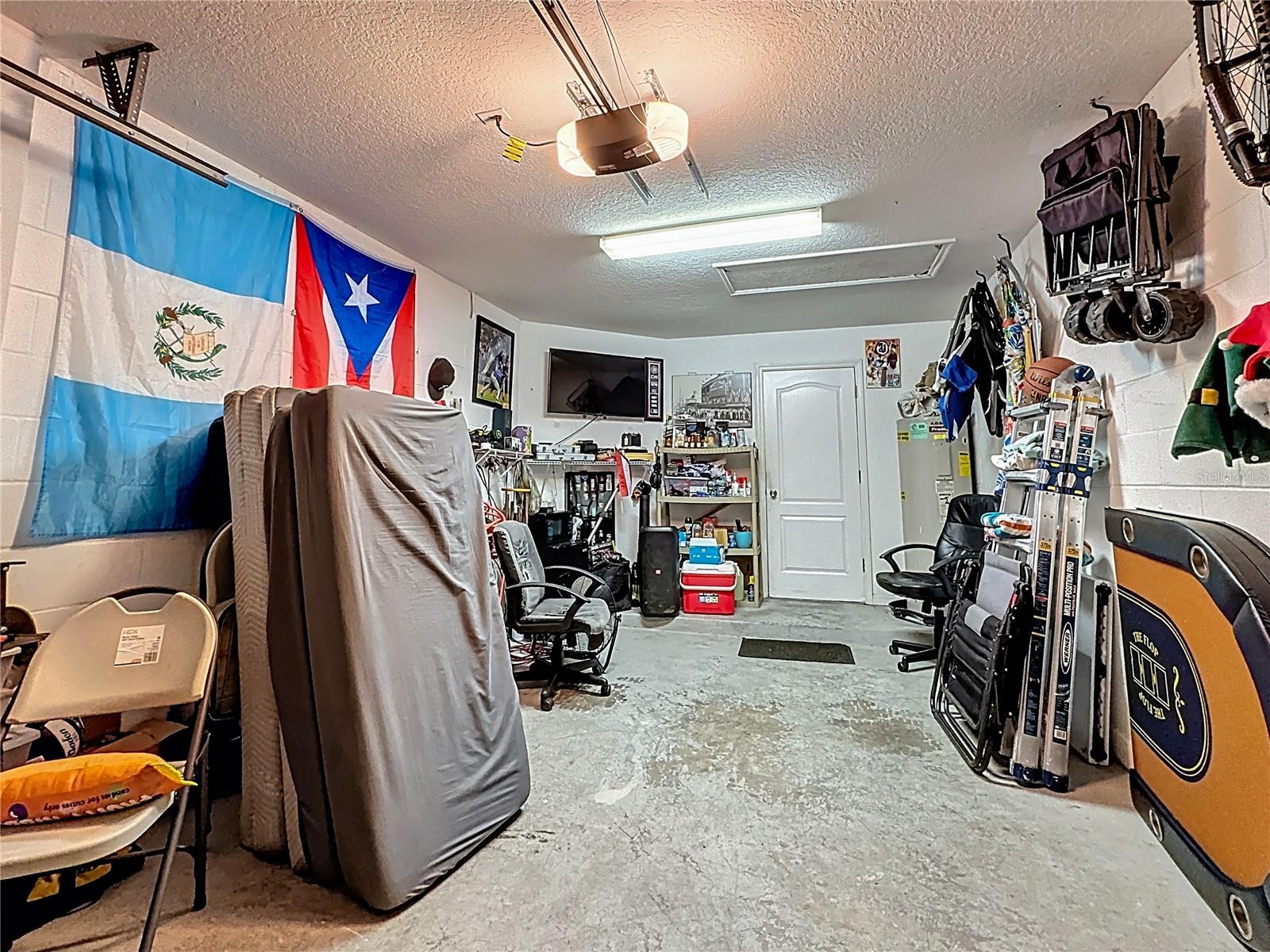 TOWN CENTER VILLAS - Residential