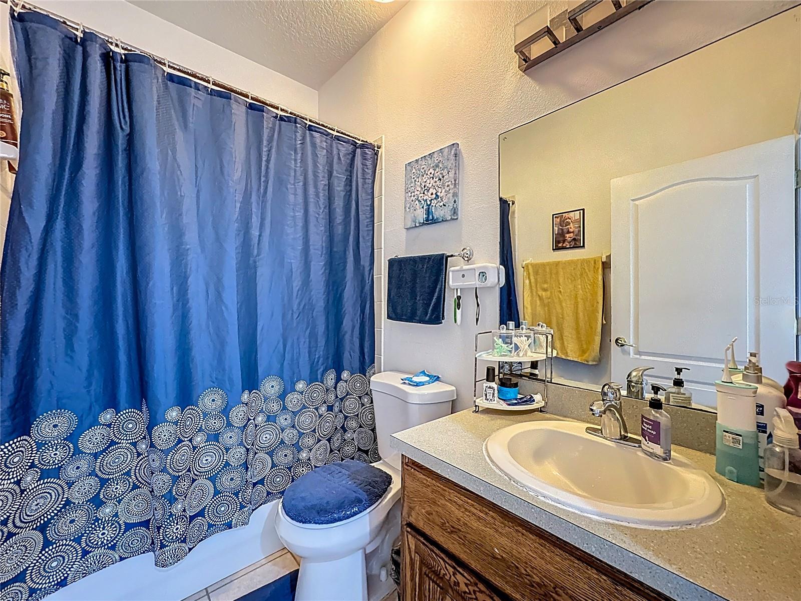 TOWN CENTER VILLAS - Residential