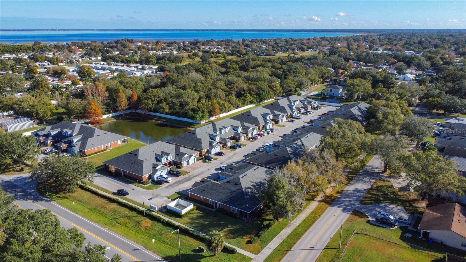 TOWN CENTER VILLAS - Residential